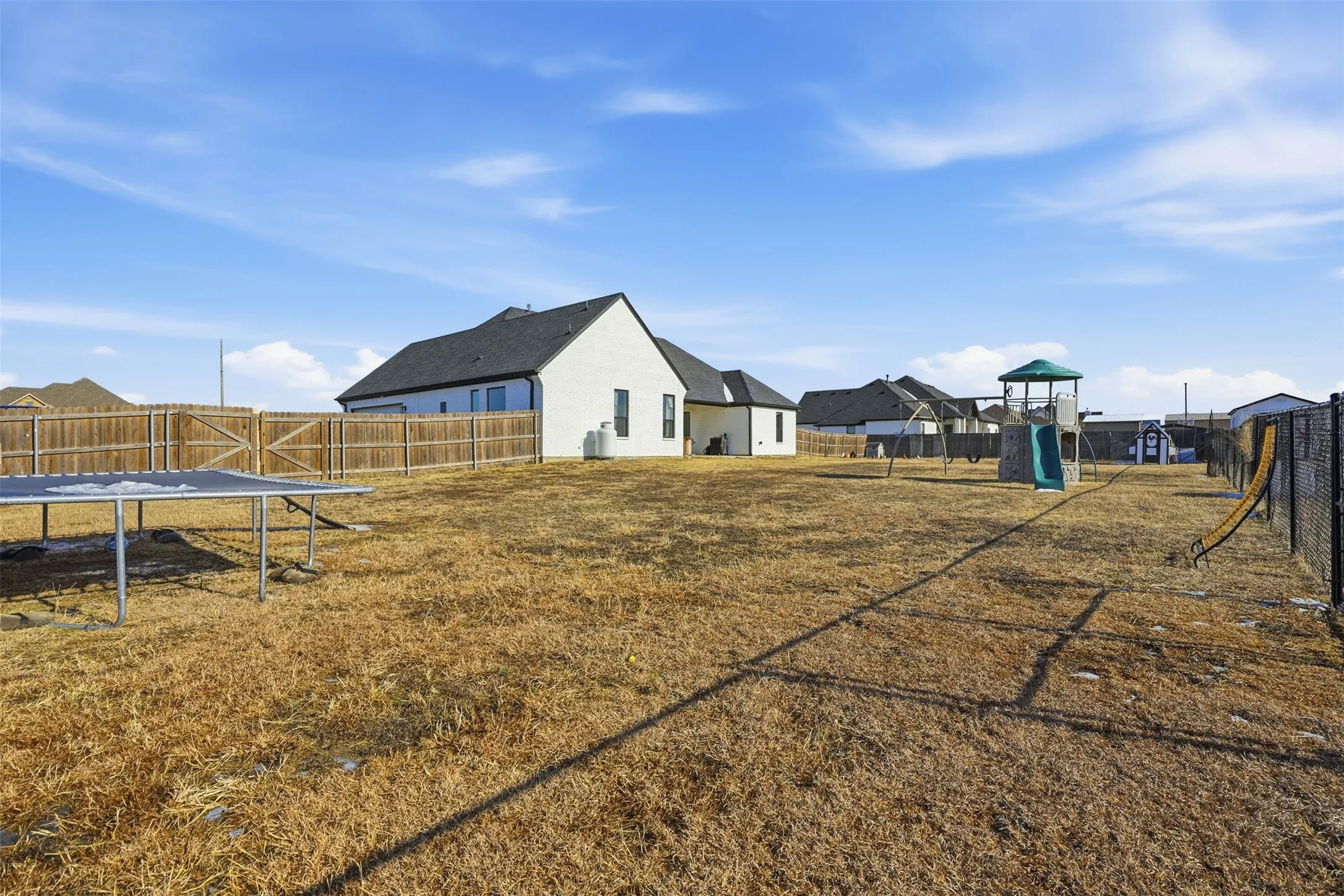 Single Family Residence For Sale in Johnson County , 8410 County Road 301, Grandview, Texas 76050, 4 Bedroom, 3 Bathroom, 2 Garage spaces, 2,250 Sqft, built in 2021, mls#21364849, Real Estate Agent in Grandview, Homes For Sale in Johnson county, Homes For Sale in Grandview, Realtor in Grandview Texas, Real Estate Brokerage Independent Realty Texas, Luminita Cordes Realtor
