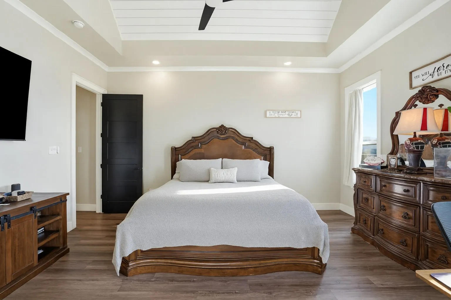 Single Family Residence For Sale in Johnson County , 8410 County Road 301, Grandview, Texas 76050, 4 Bedroom, 3 Bathroom, 2 Garage spaces, 2,250 Sqft, built in 2021, mls#21364849, Real Estate Agent in Grandview, Homes For Sale in Johnson county, Homes For Sale in Grandview, Realtor in Grandview Texas, Real Estate Brokerage Independent Realty Texas, Luminita Cordes Realtor
