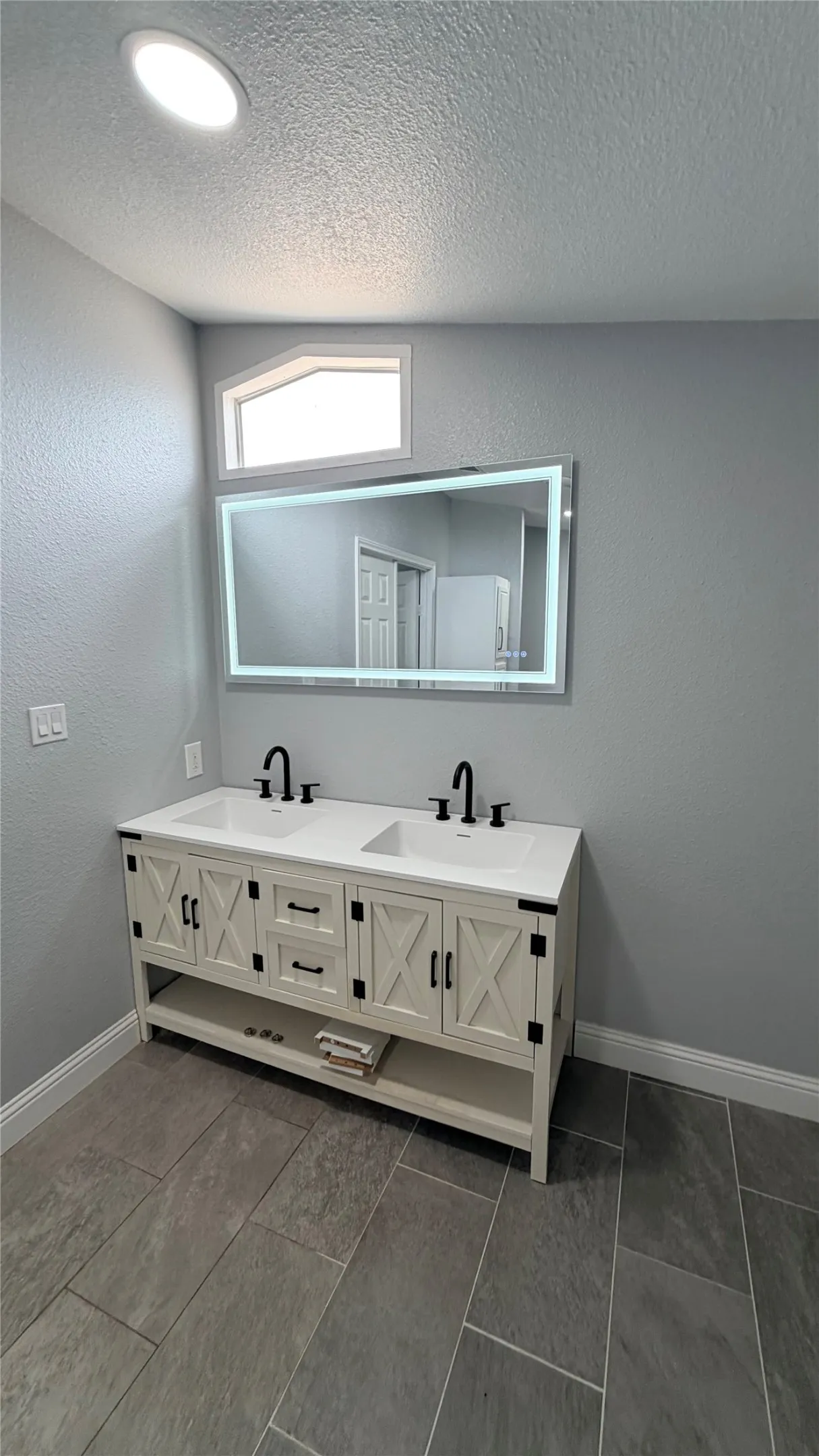 Mobile Home For Sale in Wise County , 716 Coyote Trail, Rhome, Texas 76078, 3 Bedroom, 2 Bathroom, Garage spaces, 1,620 Sqft, built in 1998, mls#21366683, Real Estate Agent in Rhome, Homes For Sale in Wise county, Homes For Sale in Rhome, Realtor in Rhome Texas, Real Estate Brokerage Independent Realty Texas, Luminita Cordes Realtor