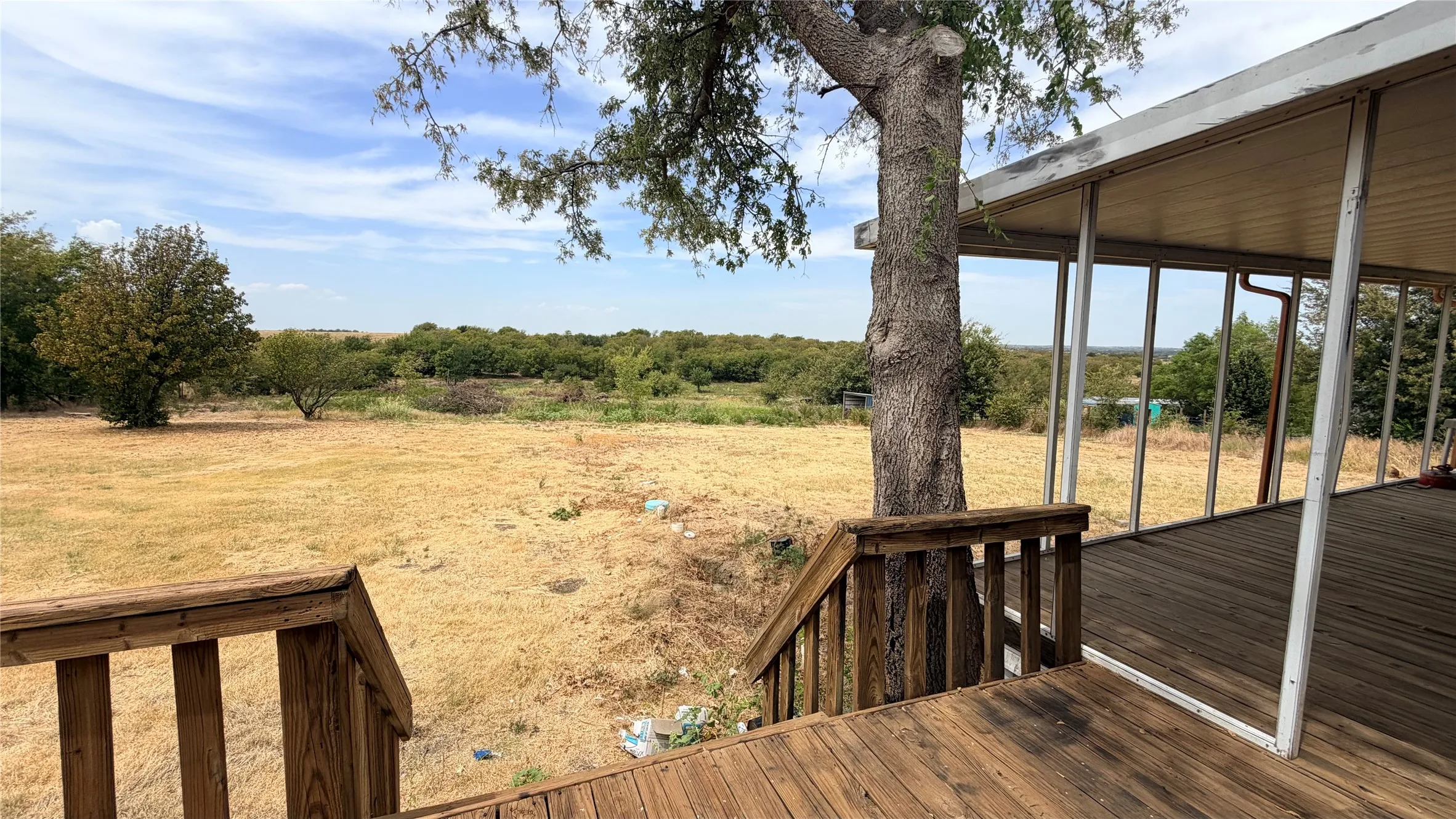 Mobile Home For Sale in Wise County , 716 Coyote Trail, Rhome, Texas 76078, 3 Bedroom, 2 Bathroom, Garage spaces, 1,620 Sqft, built in 1998, mls#21366683, Real Estate Agent in Rhome, Homes For Sale in Wise county, Homes For Sale in Rhome, Realtor in Rhome Texas, Real Estate Brokerage Independent Realty Texas, Luminita Cordes Realtor