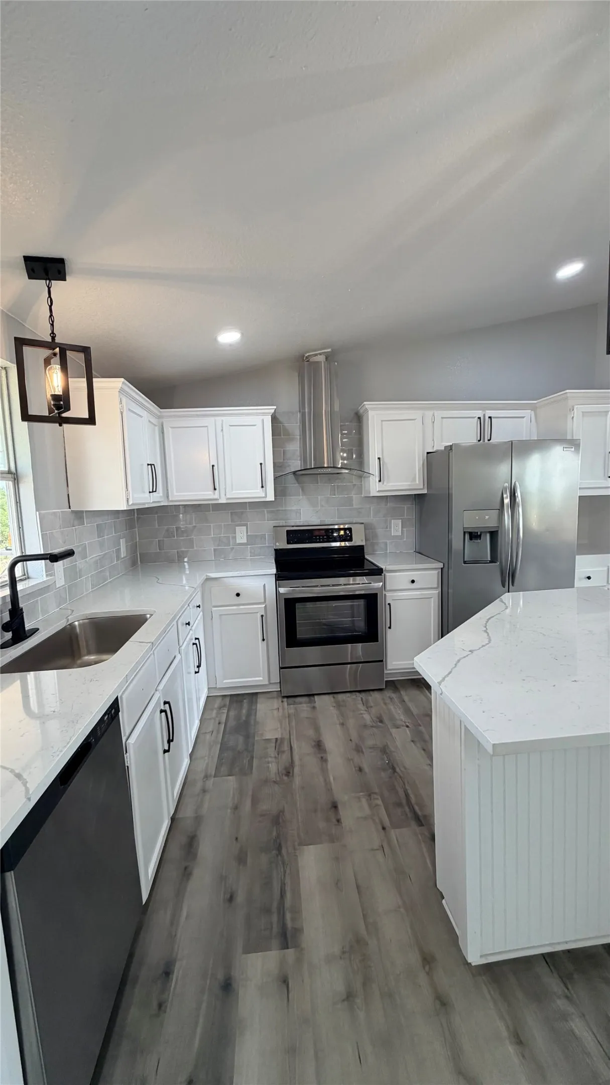 Mobile Home For Sale in Wise County , 716 Coyote Trail, Rhome, Texas 76078, 3 Bedroom, 2 Bathroom, Garage spaces, 1,620 Sqft, built in 1998, mls#21366683, Real Estate Agent in Rhome, Homes For Sale in Wise county, Homes For Sale in Rhome, Realtor in Rhome Texas, Real Estate Brokerage Independent Realty Texas, Luminita Cordes Realtor