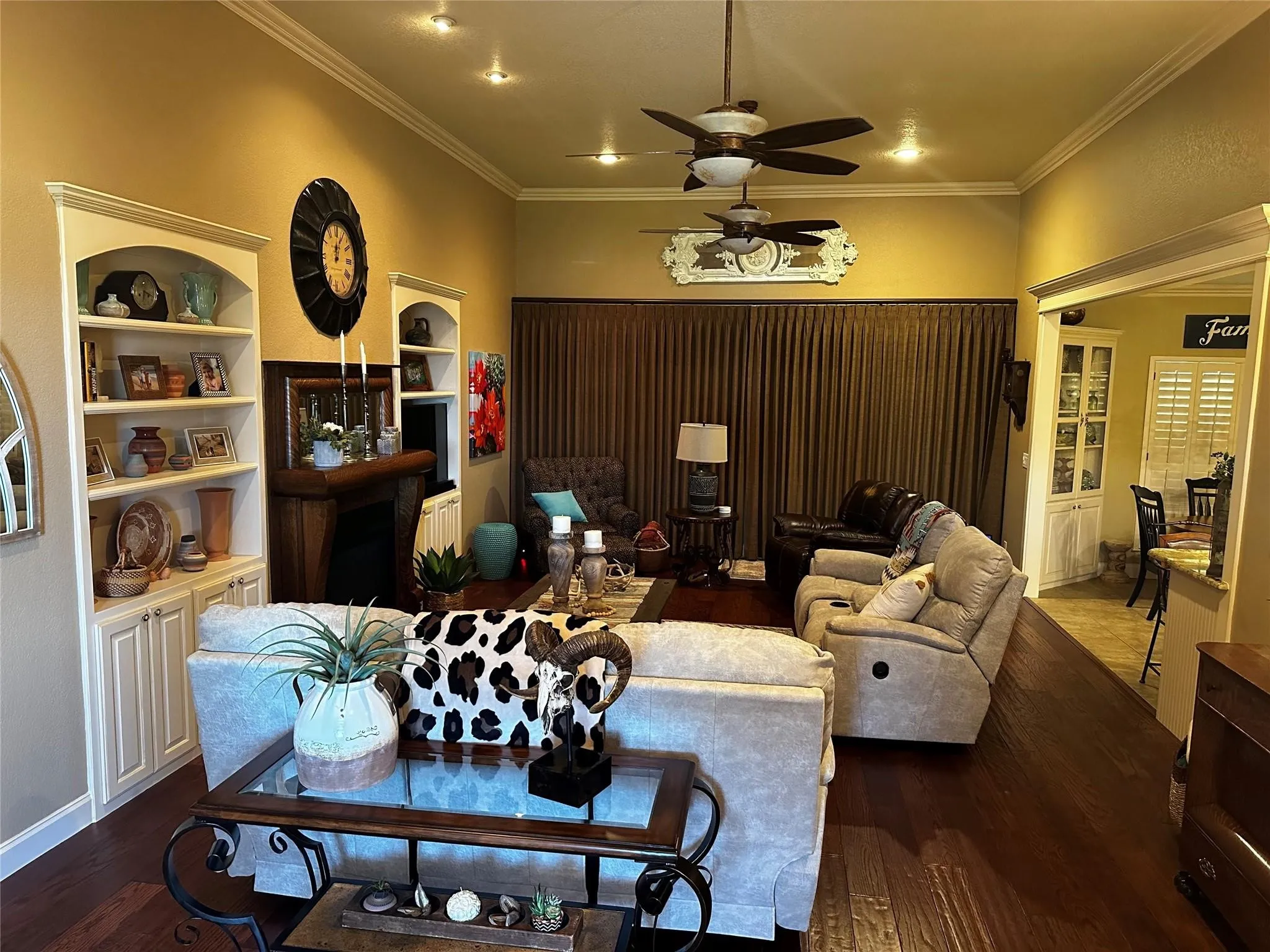 Single Family Residence For Sale in Montague County , 1602 Jefferson Street, Bowie, Texas 76230, 4 Bedroom, 5 Bathroom, 2 Garage spaces, 3,104 Sqft, built in 2006, mls#21366688, Real Estate Agent in Bowie, Homes For Sale in Montague county, Homes For Sale in Bowie, Realtor in Bowie Texas, Real Estate Brokerage Independent Realty Texas, Luminita Cordes Realtor