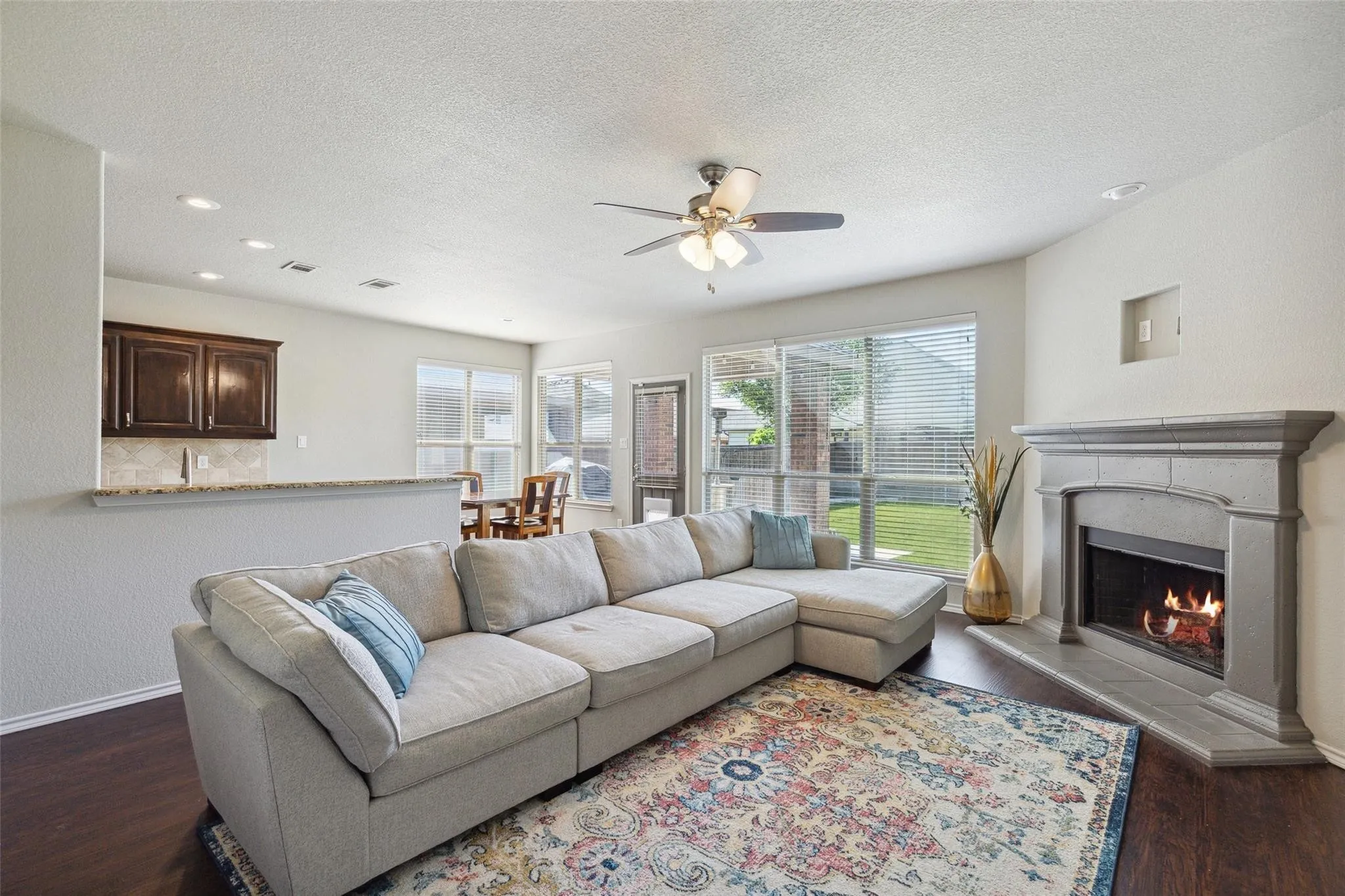 Single Family Residence For Rent in Denton County , 1416 Elkford Lane, Fort Worth, Texas 76247, 4 Bedroom, 3 Bathroom, 2 Garage spaces, 2,415 Sqft, built in 2011, mls#21366693, Real Estate Agent in Fort Worth, Homes For Rent in Denton county, Homes For Rent in Fort Worth, Realtor in Fort Worth Texas, Real Estate Brokerage Independent Realty Texas, Luminita Cordes Realtor