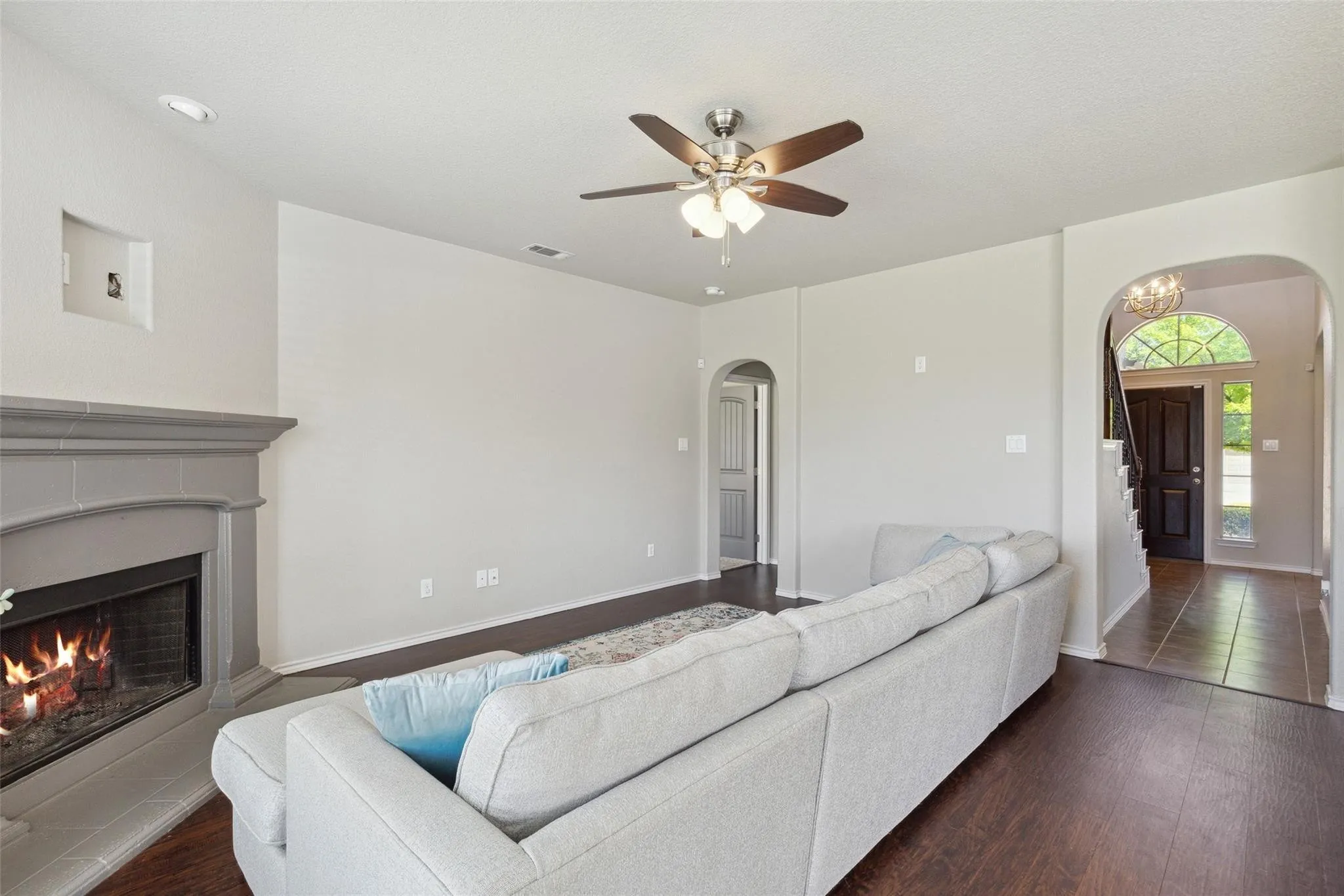 Single Family Residence For Rent in Denton County , 1416 Elkford Lane, Fort Worth, Texas 76247, 4 Bedroom, 3 Bathroom, 2 Garage spaces, 2,415 Sqft, built in 2011, mls#21366693, Real Estate Agent in Fort Worth, Homes For Rent in Denton county, Homes For Rent in Fort Worth, Realtor in Fort Worth Texas, Real Estate Brokerage Independent Realty Texas, Luminita Cordes Realtor