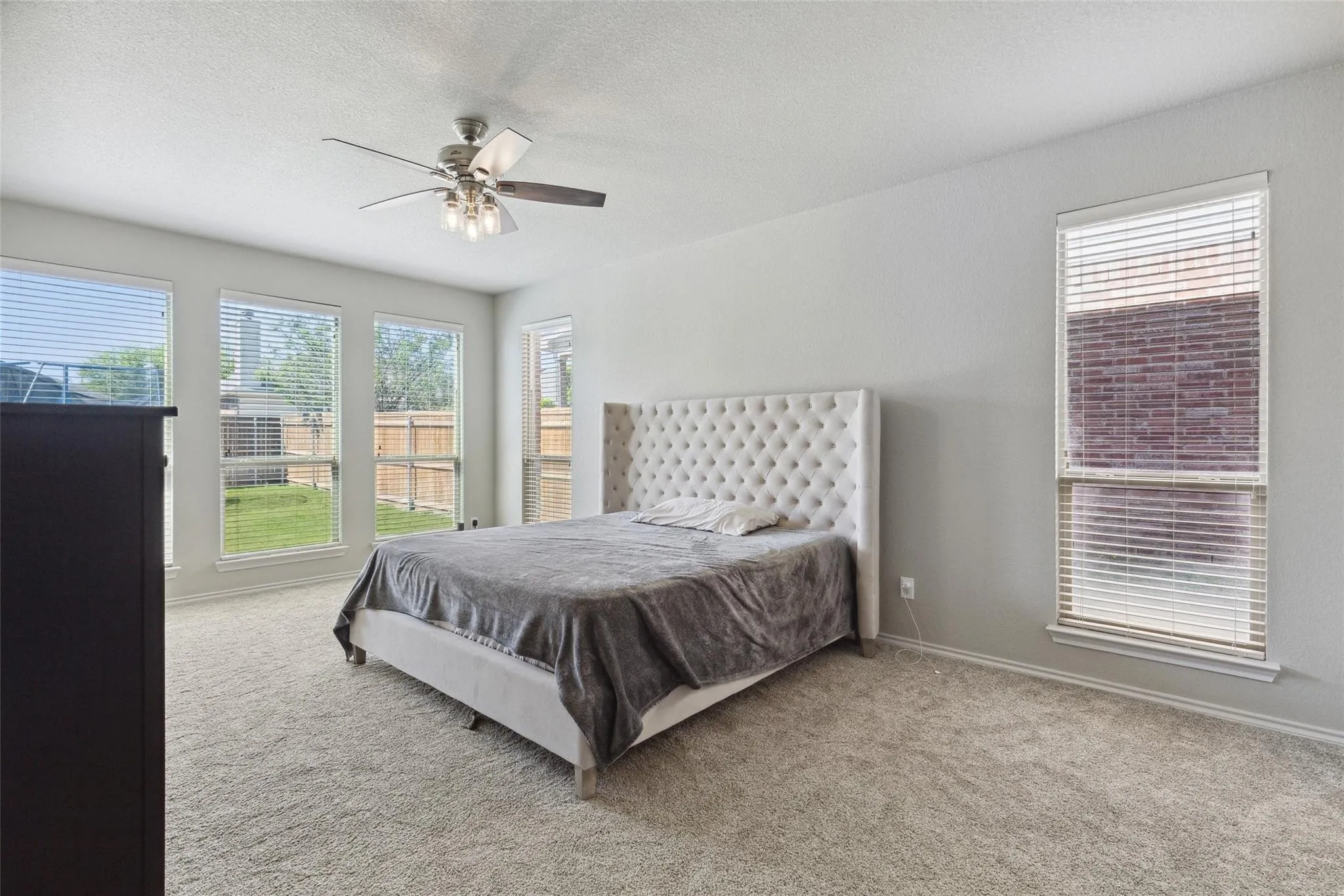 Single Family Residence For Rent in Denton County , 1416 Elkford Lane, Fort Worth, Texas 76247, 4 Bedroom, 3 Bathroom, 2 Garage spaces, 2,415 Sqft, built in 2011, mls#21366693, Real Estate Agent in Fort Worth, Homes For Rent in Denton county, Homes For Rent in Fort Worth, Realtor in Fort Worth Texas, Real Estate Brokerage Independent Realty Texas, Luminita Cordes Realtor