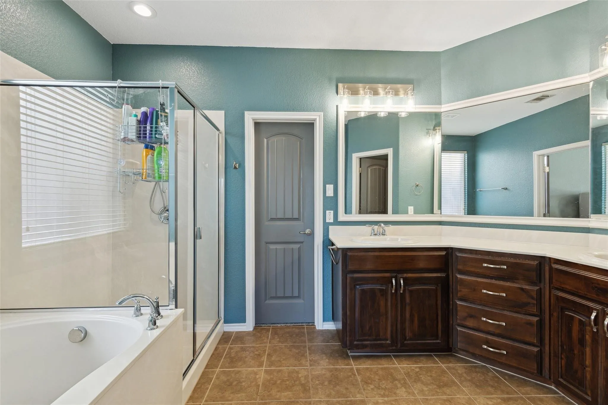 Single Family Residence For Rent in Denton County , 1416 Elkford Lane, Fort Worth, Texas 76247, 4 Bedroom, 3 Bathroom, 2 Garage spaces, 2,415 Sqft, built in 2011, mls#21366693, Real Estate Agent in Fort Worth, Homes For Rent in Denton county, Homes For Rent in Fort Worth, Realtor in Fort Worth Texas, Real Estate Brokerage Independent Realty Texas, Luminita Cordes Realtor
