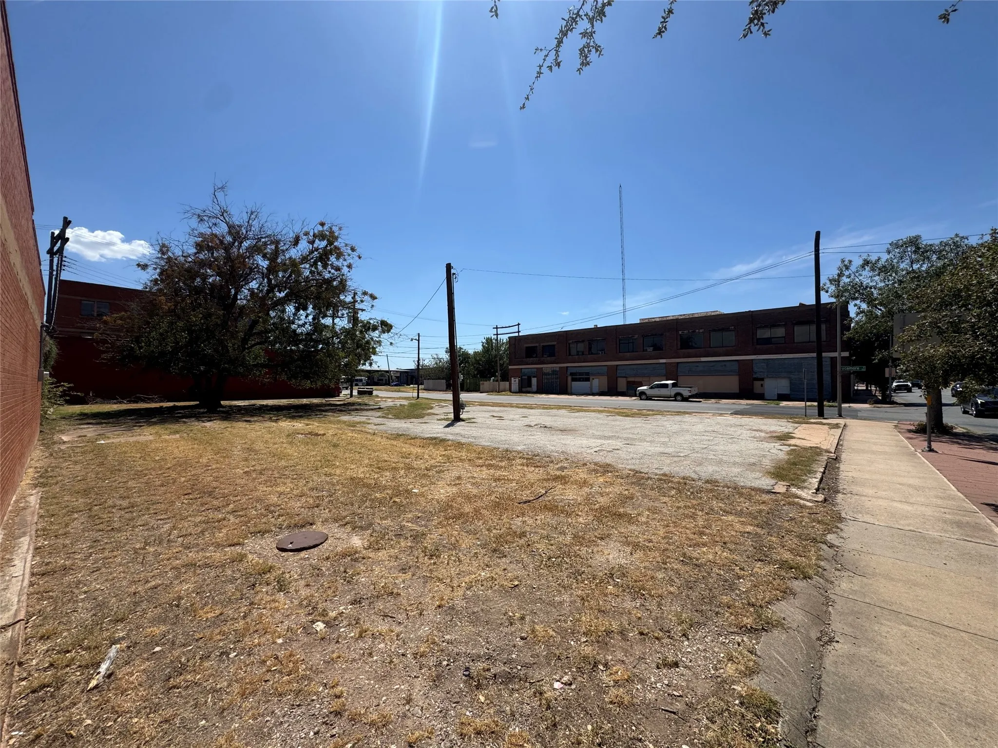 1073 S 1st