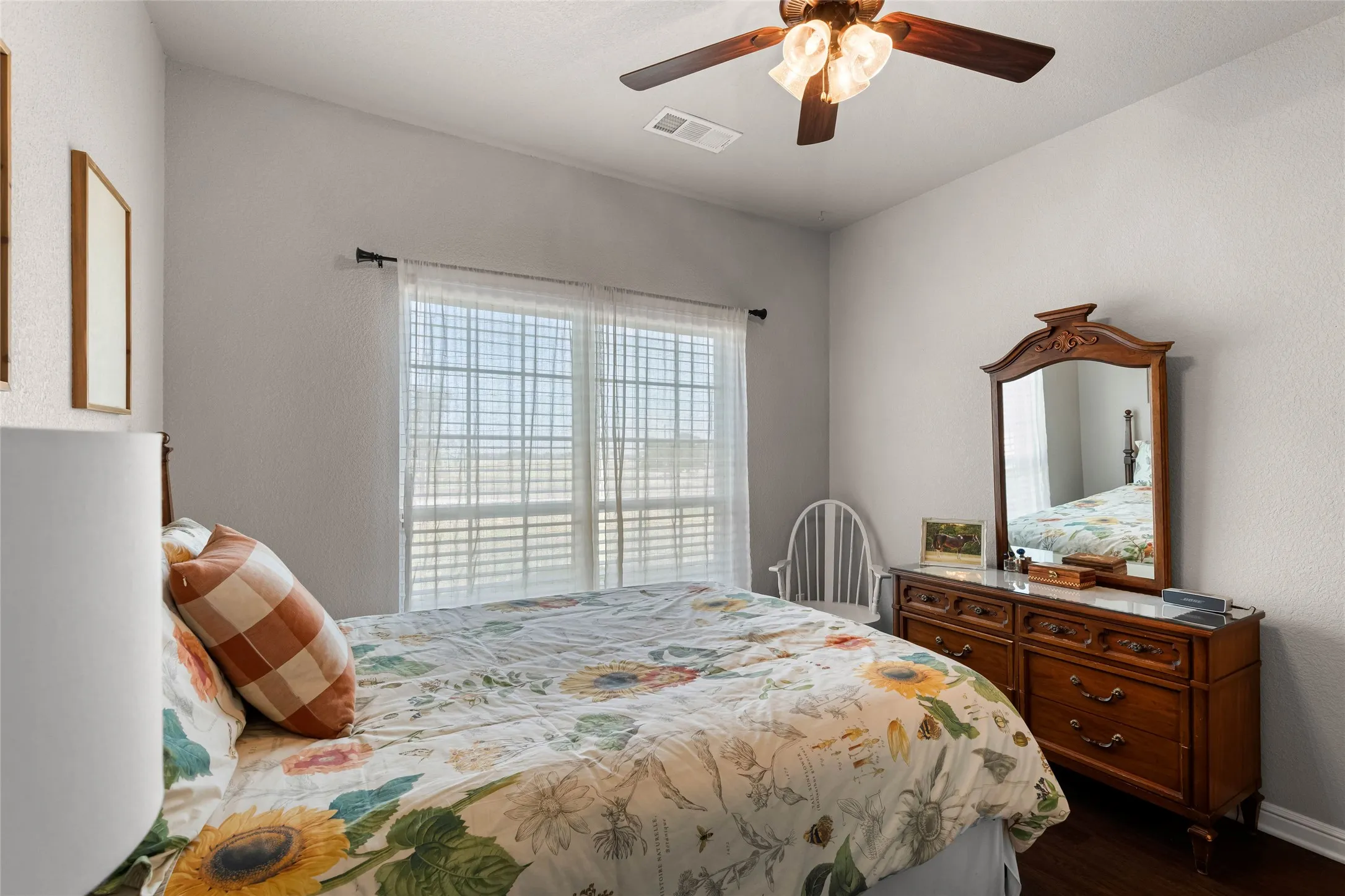 Single Family Residence For Sale in Wise County , 6093 S Fm 730, Decatur, Texas 76234, 3 Bedroom, 3 Bathroom, 2 Garage spaces, 1,904 Sqft, built in 2018, mls#21363034, Real Estate Agent in Decatur, Homes For Sale in Wise county, Homes For Sale in Decatur, Realtor in Decatur Texas, Real Estate Brokerage Independent Realty Texas, Luminita Cordes Realtor
