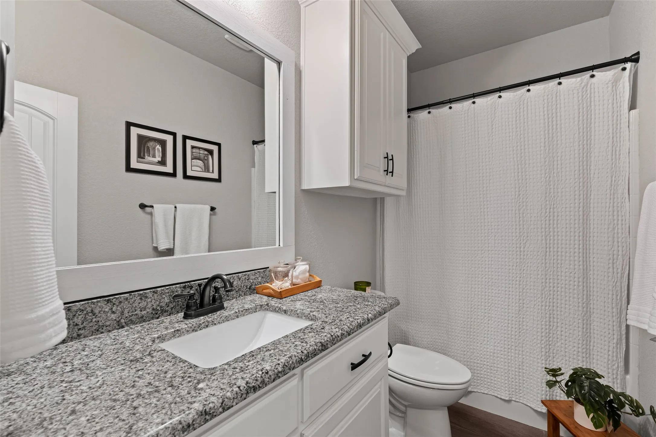 Single Family Residence For Sale in Wise County , 6093 S Fm 730, Decatur, Texas 76234, 3 Bedroom, 3 Bathroom, 2 Garage spaces, 1,904 Sqft, built in 2018, mls#21363034, Real Estate Agent in Decatur, Homes For Sale in Wise county, Homes For Sale in Decatur, Realtor in Decatur Texas, Real Estate Brokerage Independent Realty Texas, Luminita Cordes Realtor
