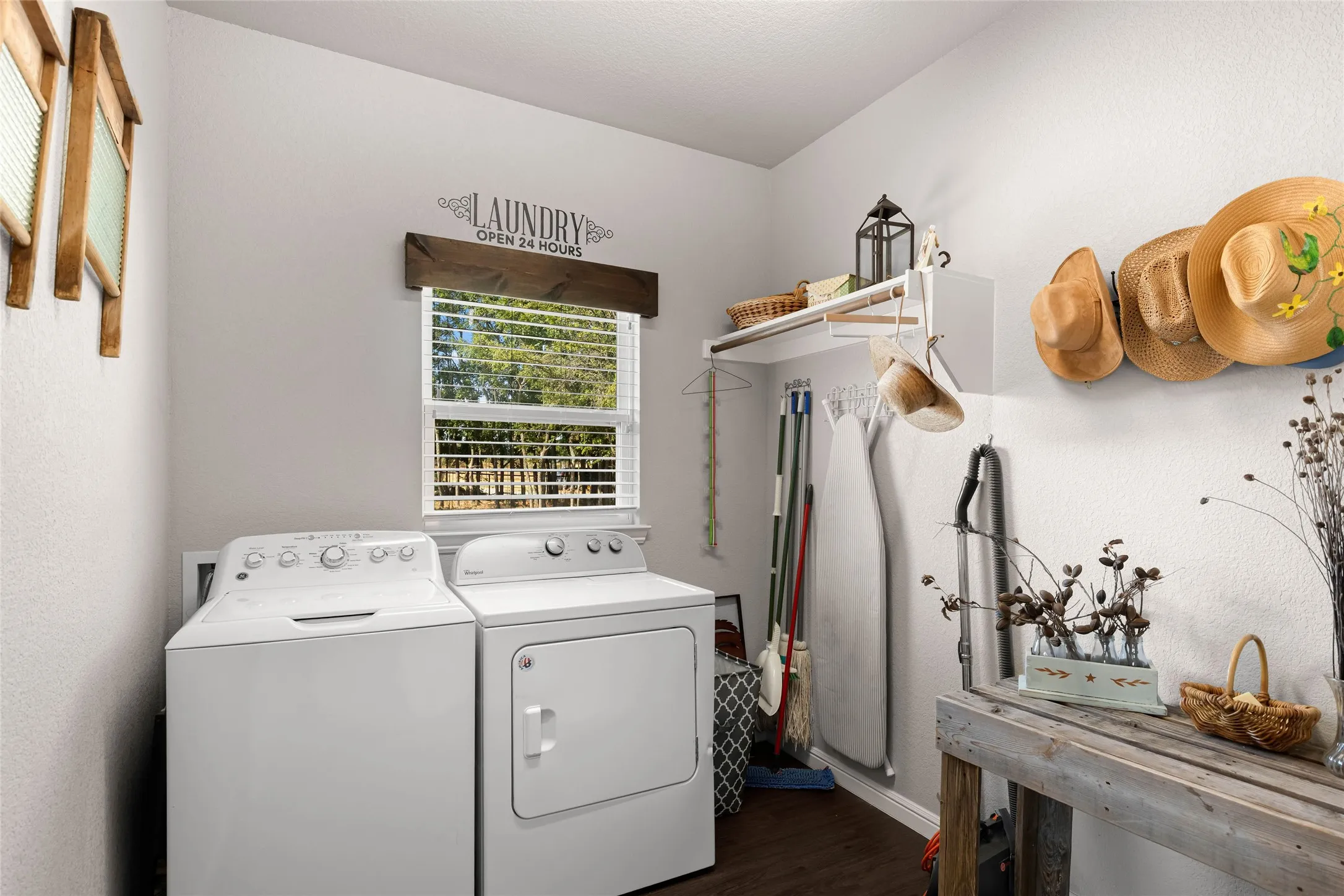 Single Family Residence For Sale in Wise County , 6093 S Fm 730, Decatur, Texas 76234, 3 Bedroom, 3 Bathroom, 2 Garage spaces, 1,904 Sqft, built in 2018, mls#21363034, Real Estate Agent in Decatur, Homes For Sale in Wise county, Homes For Sale in Decatur, Realtor in Decatur Texas, Real Estate Brokerage Independent Realty Texas, Luminita Cordes Realtor
