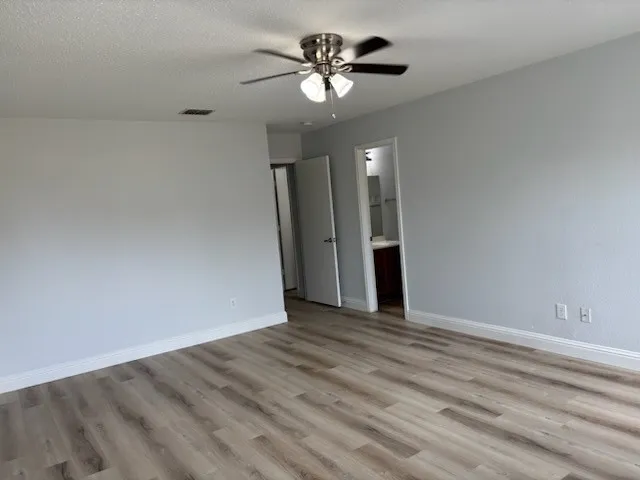 Single Family Residence For Rent in Collin County , 2601 Mitchell Lane, Anna, Texas 75409, 3 Bedroom, 2 Bathroom, 2 Garage spaces, 1,601 Sqft, built in 2004, mls#21366703, Real Estate Agent in Anna, Homes For Rent in Collin county, Homes For Rent in Anna, Realtor in Anna Texas, Real Estate Brokerage Independent Realty Texas, Luminita Cordes Realtor