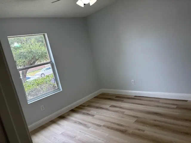 Single Family Residence For Rent in Collin County , 2601 Mitchell Lane, Anna, Texas 75409, 3 Bedroom, 2 Bathroom, 2 Garage spaces, 1,601 Sqft, built in 2004, mls#21366703, Real Estate Agent in Anna, Homes For Rent in Collin county, Homes For Rent in Anna, Realtor in Anna Texas, Real Estate Brokerage Independent Realty Texas, Luminita Cordes Realtor