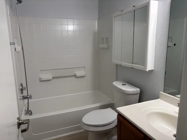 Single Family Residence For Rent in Collin County , 2601 Mitchell Lane, Anna, Texas 75409, 3 Bedroom, 2 Bathroom, 2 Garage spaces, 1,601 Sqft, built in 2004, mls#21366703, Real Estate Agent in Anna, Homes For Rent in Collin county, Homes For Rent in Anna, Realtor in Anna Texas, Real Estate Brokerage Independent Realty Texas, Luminita Cordes Realtor
