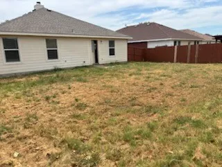 Single Family Residence For Rent in Collin County , 2601 Mitchell Lane, Anna, Texas 75409, 3 Bedroom, 2 Bathroom, 2 Garage spaces, 1,601 Sqft, built in 2004, mls#21366703, Real Estate Agent in Anna, Homes For Rent in Collin county, Homes For Rent in Anna, Realtor in Anna Texas, Real Estate Brokerage Independent Realty Texas, Luminita Cordes Realtor