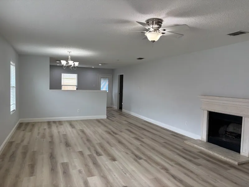 Single Family Residence For Rent in Collin County , 2601 Mitchell Lane, Anna, Texas 75409, 3 Bedroom, 2 Bathroom, 2 Garage spaces, 1,601 Sqft, built in 2004, mls#21366703, Real Estate Agent in Anna, Homes For Rent in Collin county, Homes For Rent in Anna, Realtor in Anna Texas, Real Estate Brokerage Independent Realty Texas, Luminita Cordes Realtor