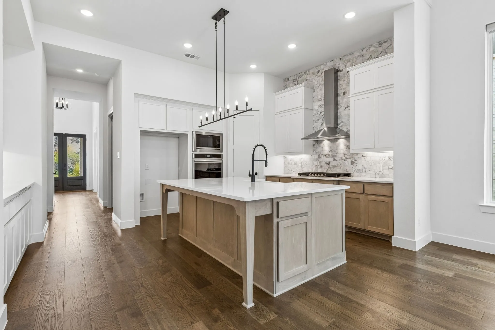 Single Family Residence For Sale in Denton County , 3921 Linear, Celina, Texas 75078, 4 Bedroom, 5 Bathroom, 3 Garage spaces, 3,461 Sqft, built in 2024, mls#21366668, Real Estate Agent in Celina, Homes For Sale in Denton county, Homes For Sale in Celina, Realtor in Celina Texas, Real Estate Brokerage Independent Realty Texas, Luminita Cordes Realtor