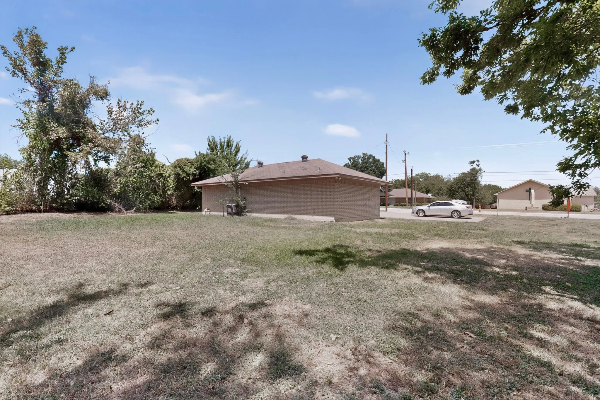 Retail For Sale in Ellis County , 1305 N Kaufman Street, Ennis, Texas 75119, 0, 0, Garage spaces, 0 Sqft, built in 1999, mls#21366610, Real Estate Agent in Ennis, Homes For Sale in Ellis county, Homes For Sale in Ennis, Realtor in Ennis Texas, Real Estate Brokerage Independent Realty Texas, Luminita Cordes Realtor