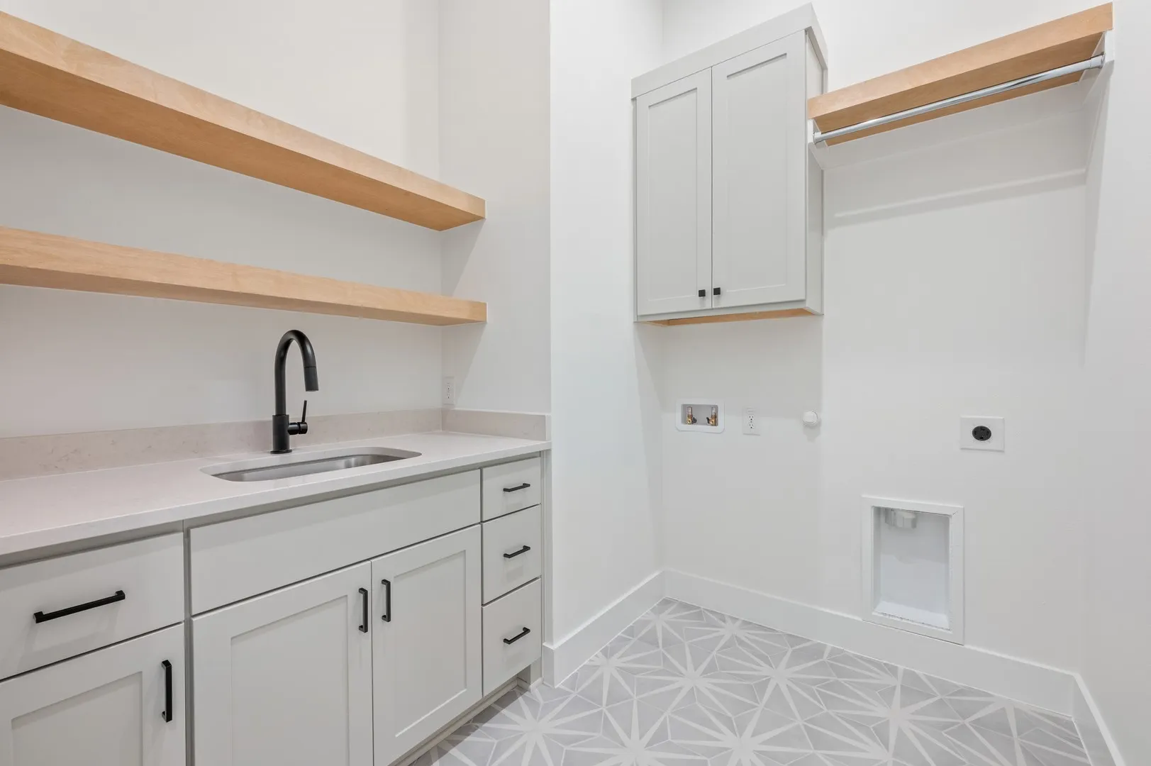 Single Family Residence For Sale in Dallas County , 603 Brookhurst Drive, Dallas, Texas 75218, 4 Bedroom, 4 Bathroom, 2 Garage spaces, 3,878 Sqft, built in 2026, mls#21366705, Real Estate Agent in Dallas, Homes For Sale in Dallas county, Homes For Sale in Dallas, Realtor in Dallas Texas, Real Estate Brokerage Independent Realty Texas, Luminita Cordes Realtor