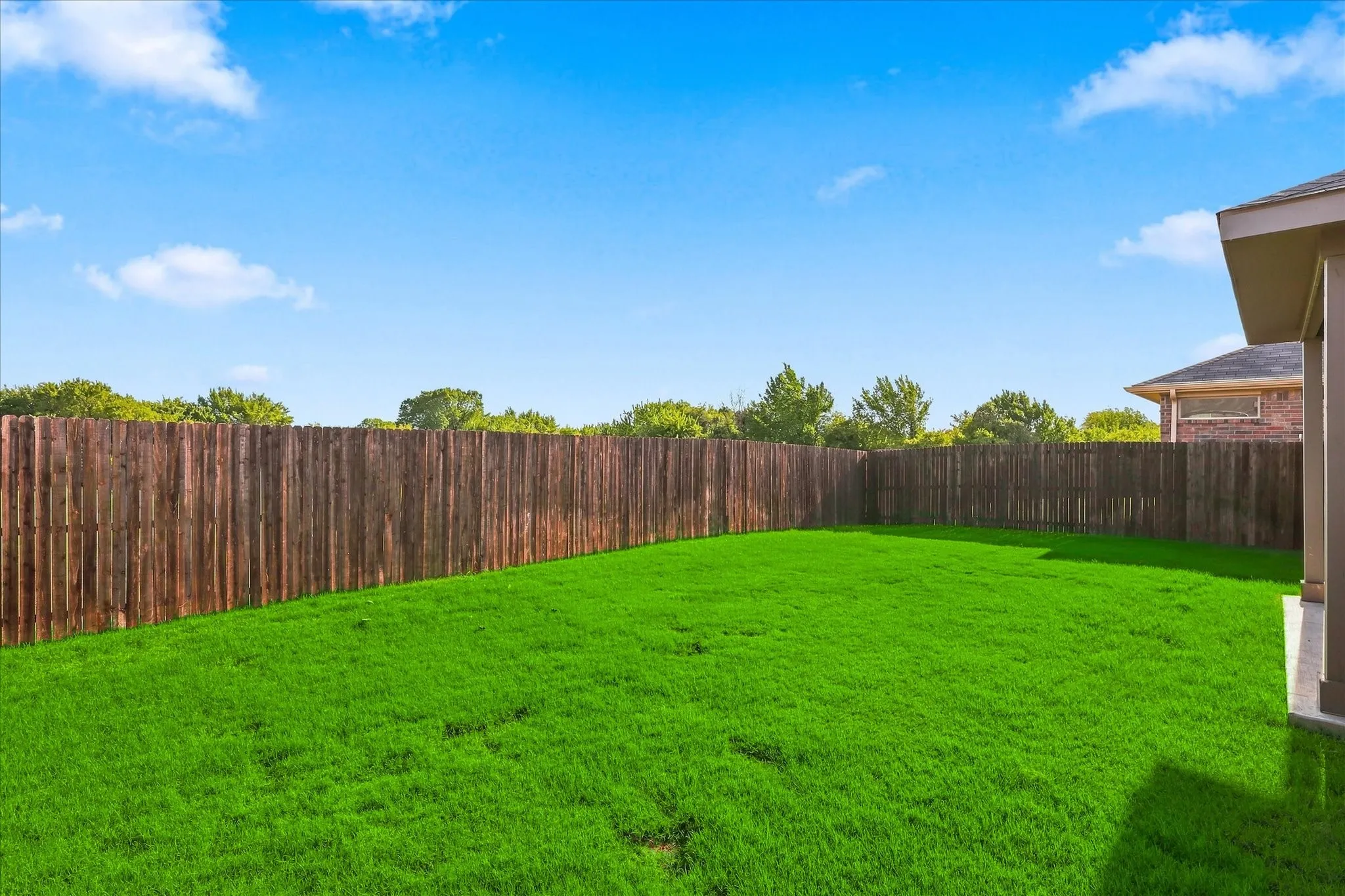 Single Family Residence For Sale in Tarrant County , 416 Passenger Trail, Fort Worth, Texas 76131, 4 Bedroom, 2 Bathroom, 2 Garage spaces, 1,822 Sqft, built in 2023, mls#21364285, Real Estate Agent in Fort Worth, Homes For Sale in Tarrant county, Homes For Sale in Fort Worth, Realtor in Fort Worth Texas, Real Estate Brokerage Independent Realty Texas, Luminita Cordes Realtor