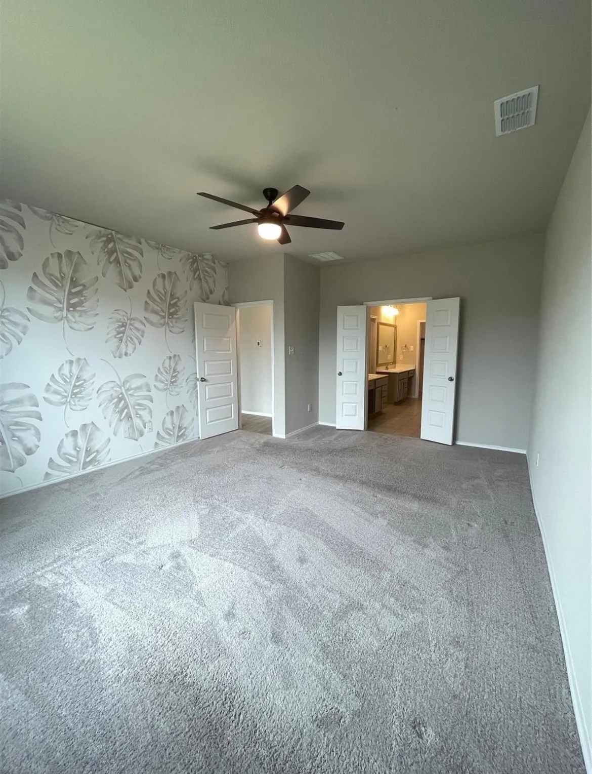 Single Family Residence For Rent in Kaufman County , 3226 Sioux Trail, Crandall, Texas 75114, 4 Bedroom, 3 Bathroom, 2 Garage spaces, 2,232 Sqft, built in 2022, mls#21366715, Real Estate Agent in Crandall, Homes For Rent in Kaufman county, Homes For Rent in Crandall, Realtor in Crandall Texas, Real Estate Brokerage Independent Realty Texas, Luminita Cordes Realtor
