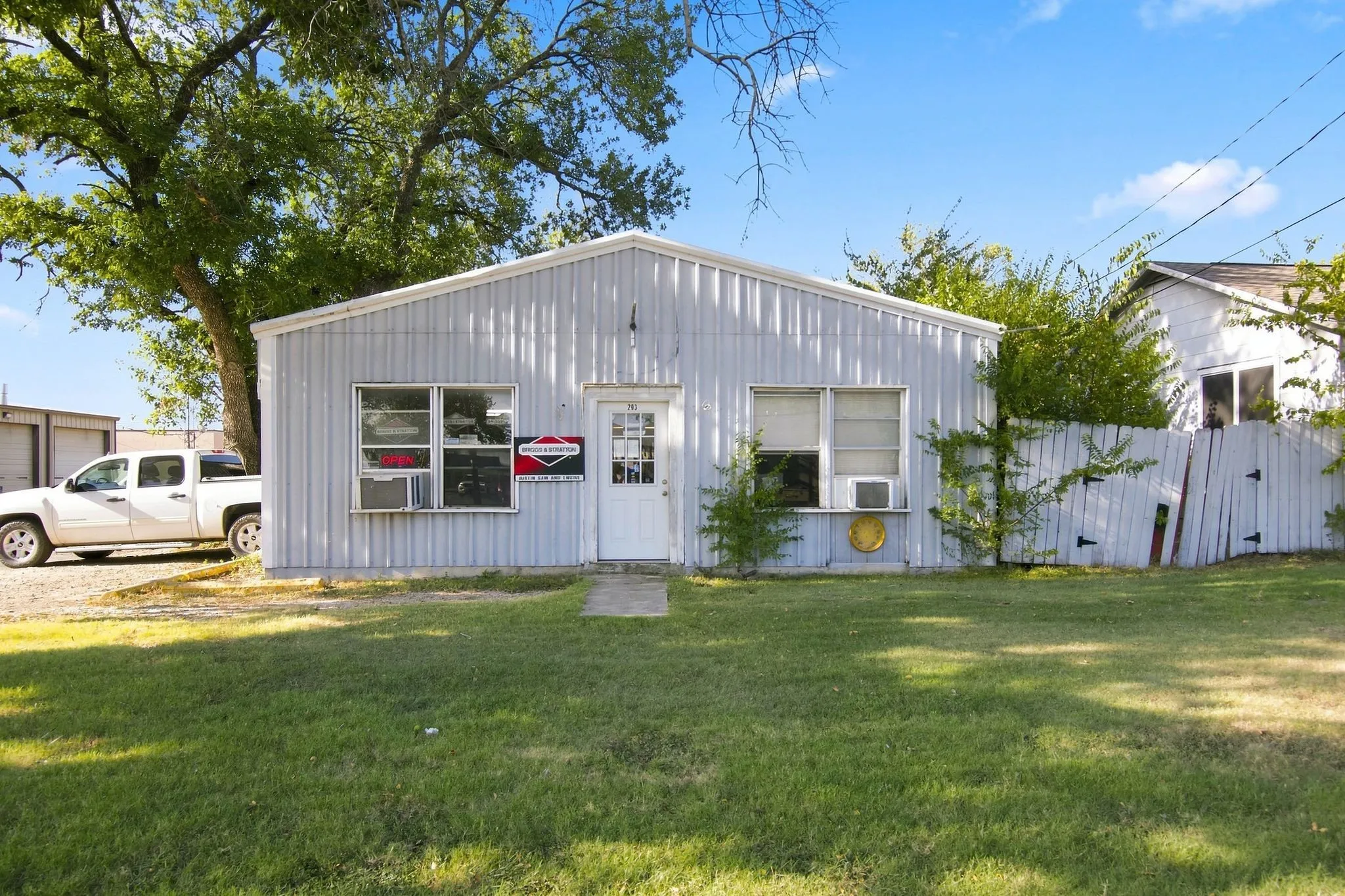 Business For Sale in Denton County , 205 W 4th Street, Justin, Texas 76247, 0, 0, Garage spaces, 0 Sqft, built in 1953, mls#21364895, Real Estate Agent in Justin, Homes For Sale in Denton county, Homes For Sale in Justin, Realtor in Justin Texas, Real Estate Brokerage Independent Realty Texas, Luminita Cordes Realtor