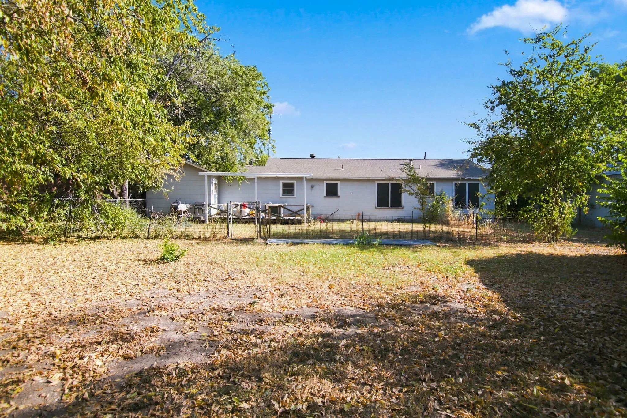 Business For Sale in Denton County , 205 W 4th Street, Justin, Texas 76247, 0, 0, Garage spaces, 0 Sqft, built in 1953, mls#21364895, Real Estate Agent in Justin, Homes For Sale in Denton county, Homes For Sale in Justin, Realtor in Justin Texas, Real Estate Brokerage Independent Realty Texas, Luminita Cordes Realtor