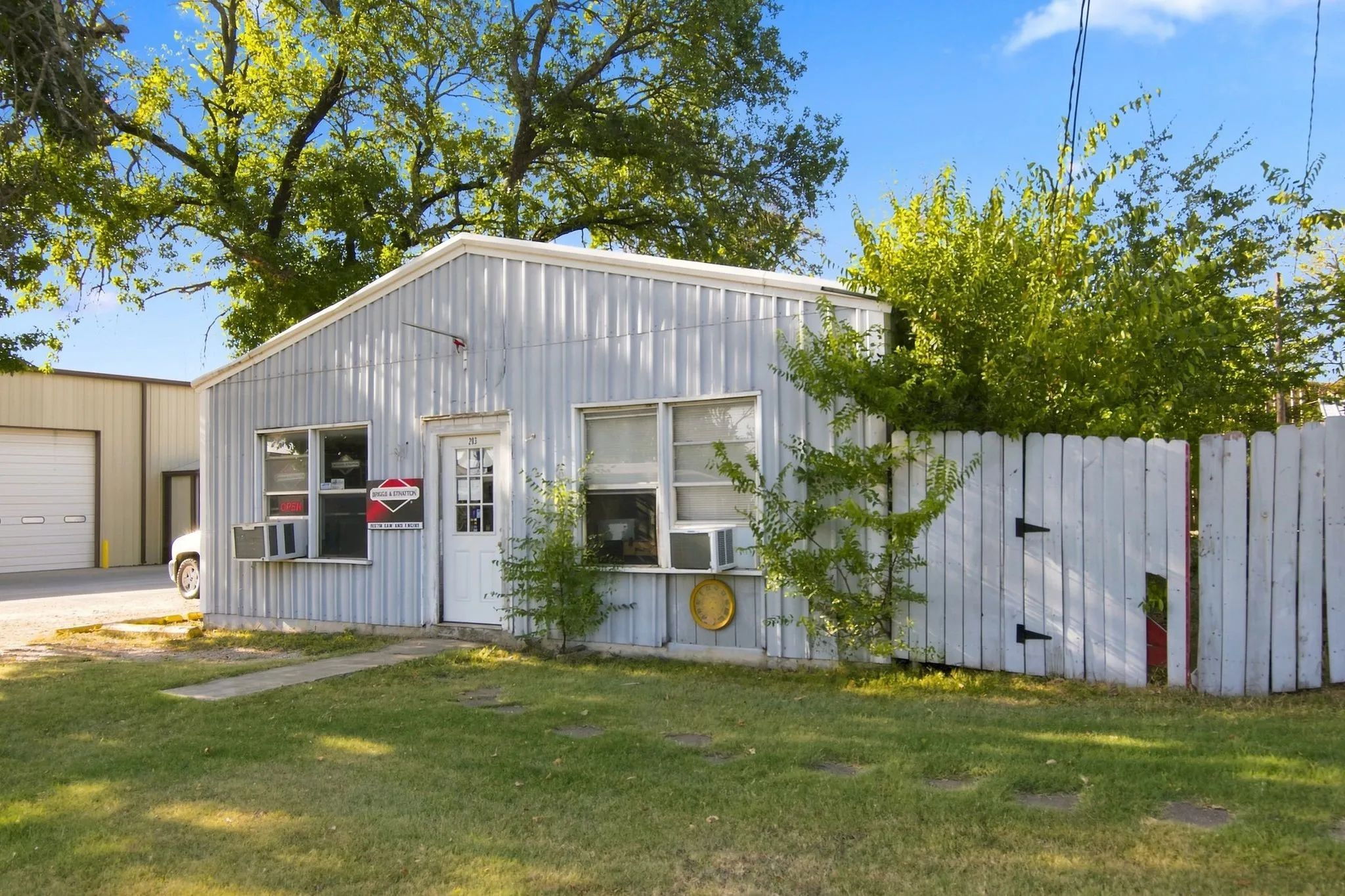 Business For Sale in Denton County , 205 W 4th Street, Justin, Texas 76247, 0, 0, Garage spaces, 0 Sqft, built in 1953, mls#21364895, Real Estate Agent in Justin, Homes For Sale in Denton county, Homes For Sale in Justin, Realtor in Justin Texas, Real Estate Brokerage Independent Realty Texas, Luminita Cordes Realtor