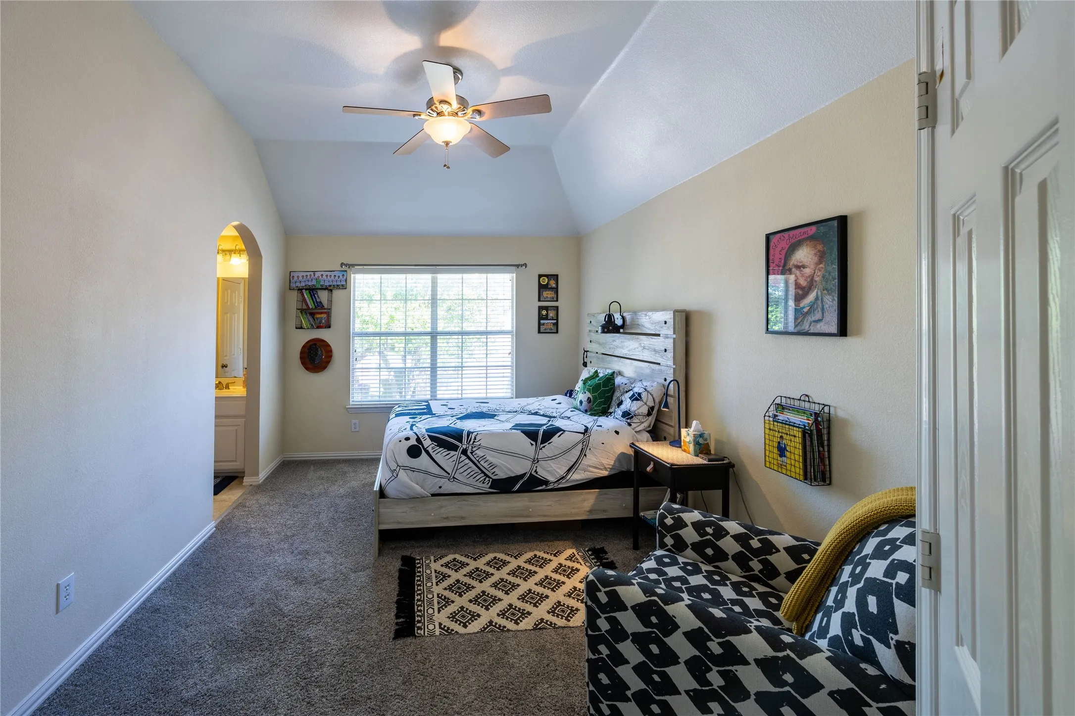 Single Family Residence For Sale in Collin County , 1218 Bridgeway Lane, Allen, Texas 75013, 4 Bedroom, 4 Bathroom, 2 Garage spaces, 4,159 Sqft, built in 2001, Price $718,000, mls#21366689, Real Estate Agent in Allen, Homes For Sale in Collin county, Homes For Sale in Allen, Realtor in Allen Texas, Real Estate Brokerage Independent Realty Texas, Luminita Cordes Realtor
