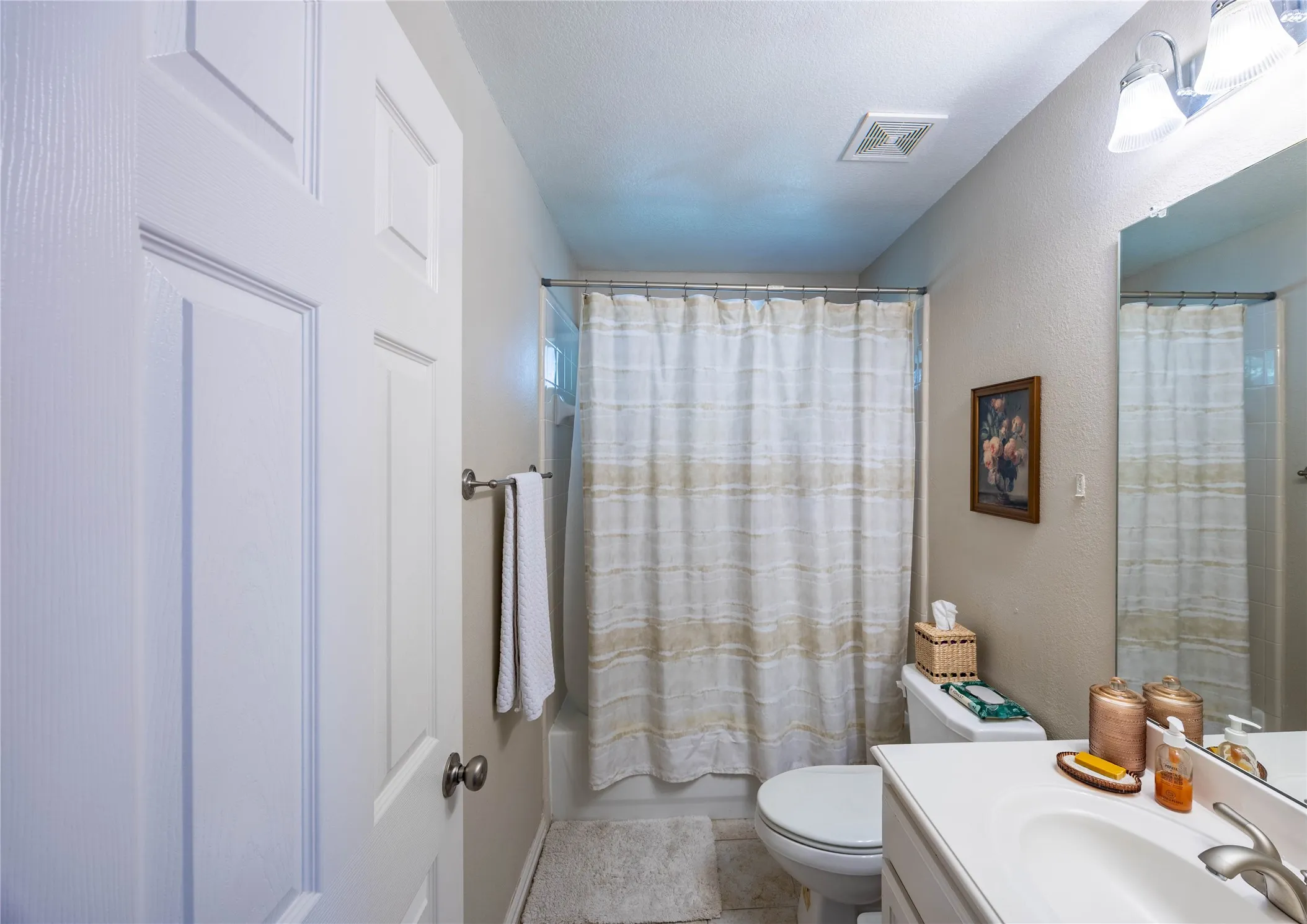 Single Family Residence For Sale in Collin County , 1218 Bridgeway Lane, Allen, Texas 75013, 4 Bedroom, 4 Bathroom, 2 Garage spaces, 4,159 Sqft, built in 2001, Price $718,000, mls#21366689, Real Estate Agent in Allen, Homes For Sale in Collin county, Homes For Sale in Allen, Realtor in Allen Texas, Real Estate Brokerage Independent Realty Texas, Luminita Cordes Realtor