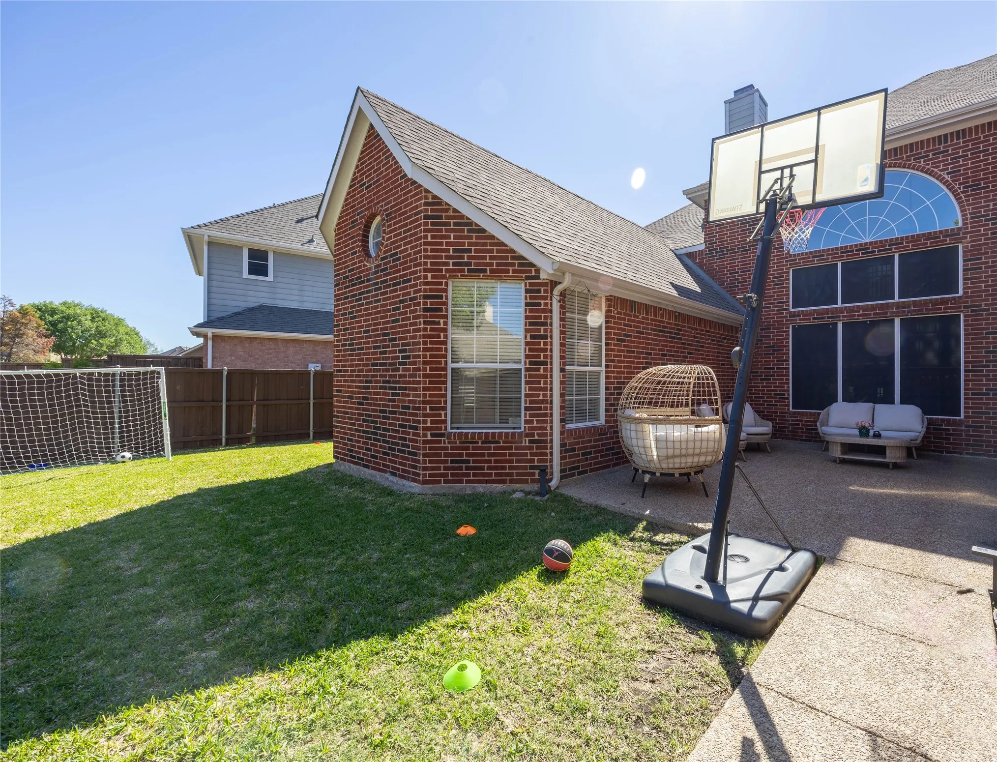 Single Family Residence For Sale in Collin County , 1218 Bridgeway Lane, Allen, Texas 75013, 4 Bedroom, 4 Bathroom, 2 Garage spaces, 4,159 Sqft, built in 2001, Price $718,000, mls#21366689, Real Estate Agent in Allen, Homes For Sale in Collin county, Homes For Sale in Allen, Realtor in Allen Texas, Real Estate Brokerage Independent Realty Texas, Luminita Cordes Realtor