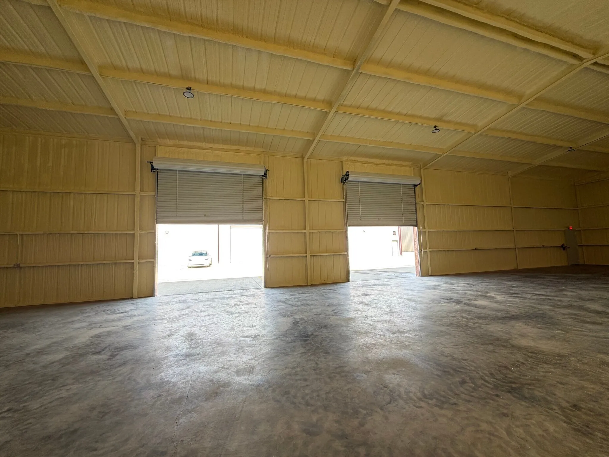 Warehouse For Rent in Tarrant County , 5790 Rendon Bloodworth Road, Fort Worth, Texas 76140, 0, 0, Garage spaces, 0 Sqft, built in 2022, Price $5,700, mls#21366719, Real Estate Agent in Fort Worth, Homes For Rent in Tarrant county, Homes For Rent in Fort Worth, Realtor in Fort Worth Texas, Real Estate Brokerage Independent Realty Texas, Luminita Cordes Realtor