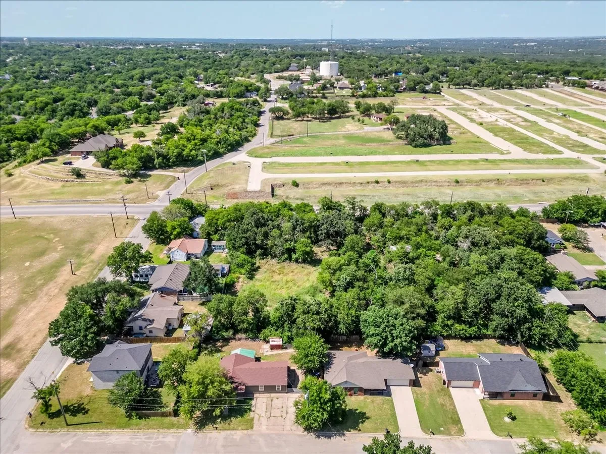 Unimproved Land For Sale in Parker County , 410 N Mill Street, Weatherford, Texas 76086, 0, 0, Garage spaces, 0 Sqft, built in 1966, mls#21366448, Real Estate Agent in Weatherford, Homes For Sale in Parker county, Homes For Sale in Weatherford, Realtor in Weatherford Texas, Real Estate Brokerage Independent Realty Texas, Luminita Cordes Realtor