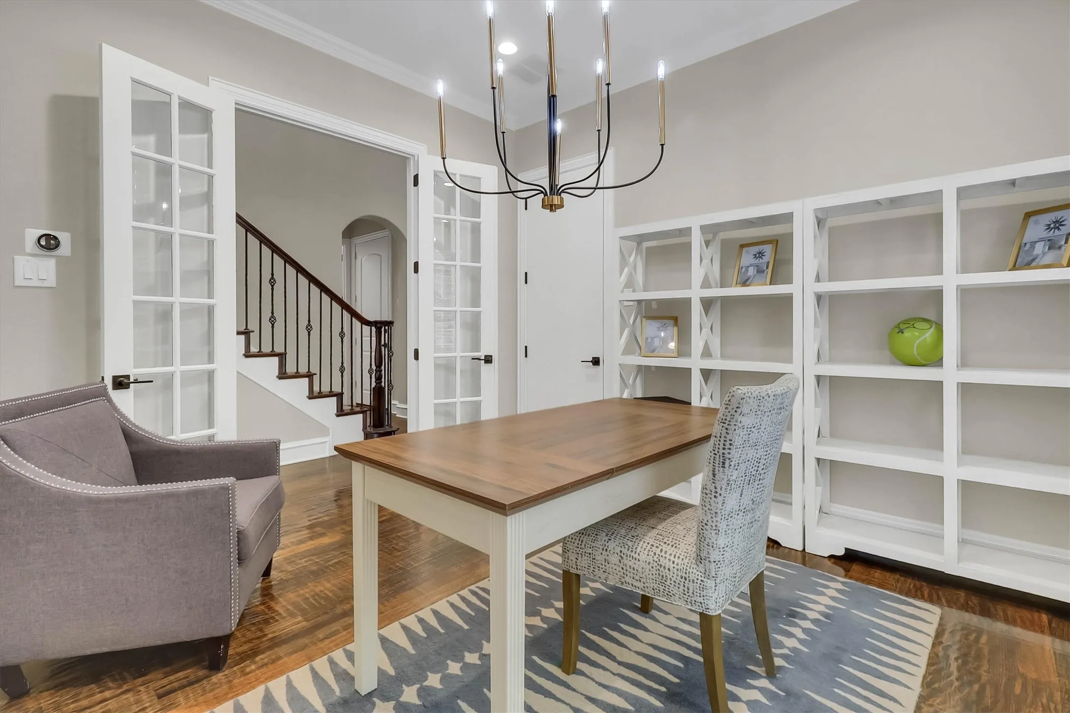 Dining/Office