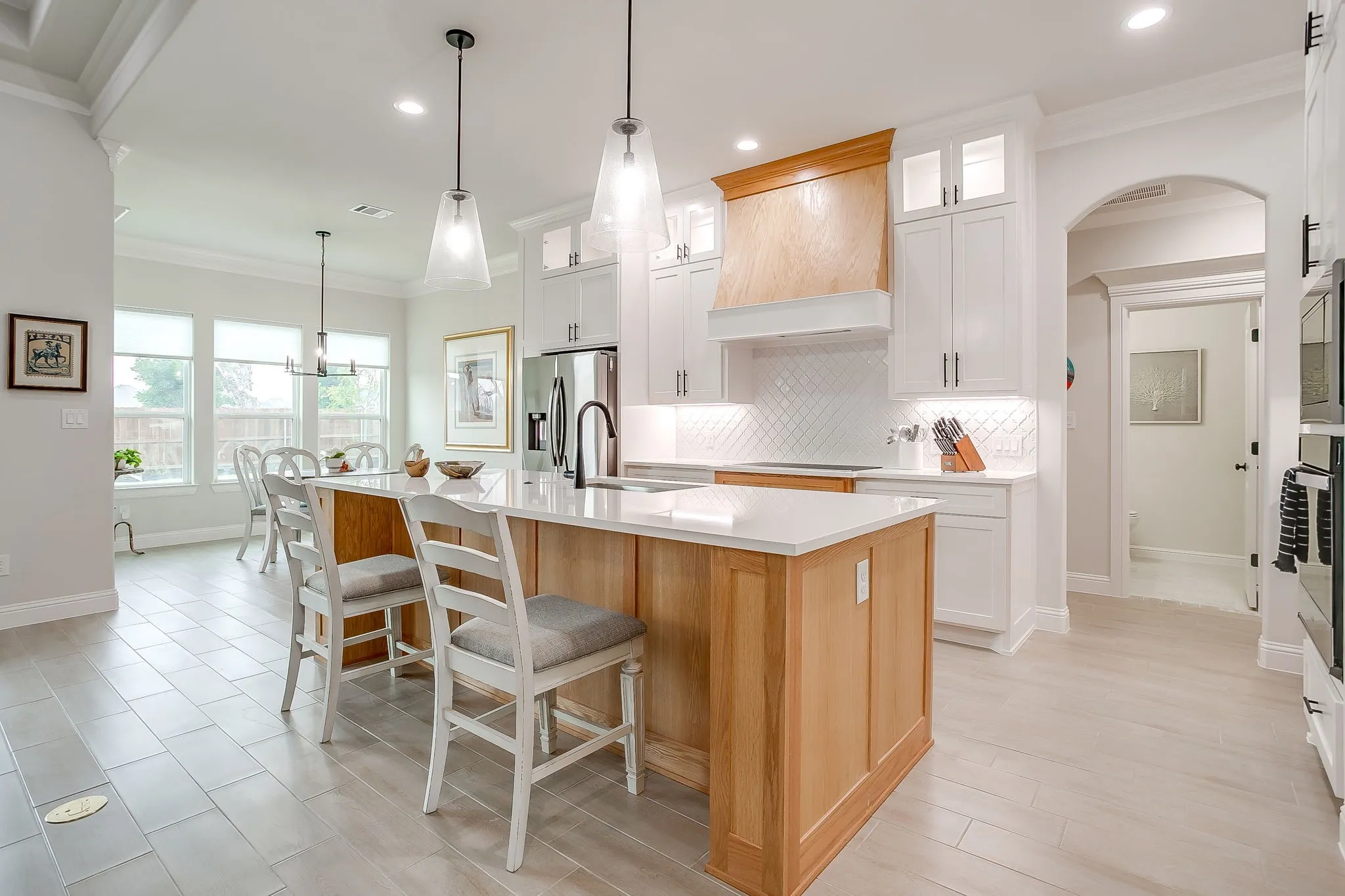 Single Family Residence For Sale in Hood County , 2172 Middlewood Circle, Granbury, Texas 76049, 5 Bedroom, 3 Bathroom, 3 Garage spaces, 2,728 Sqft, built in 2025, mls#21365712, Real Estate Agent in Granbury, Homes For Sale in Hood county, Homes For Sale in Granbury, Realtor in Granbury Texas, Real Estate Brokerage Independent Realty Texas, Luminita Cordes Realtor