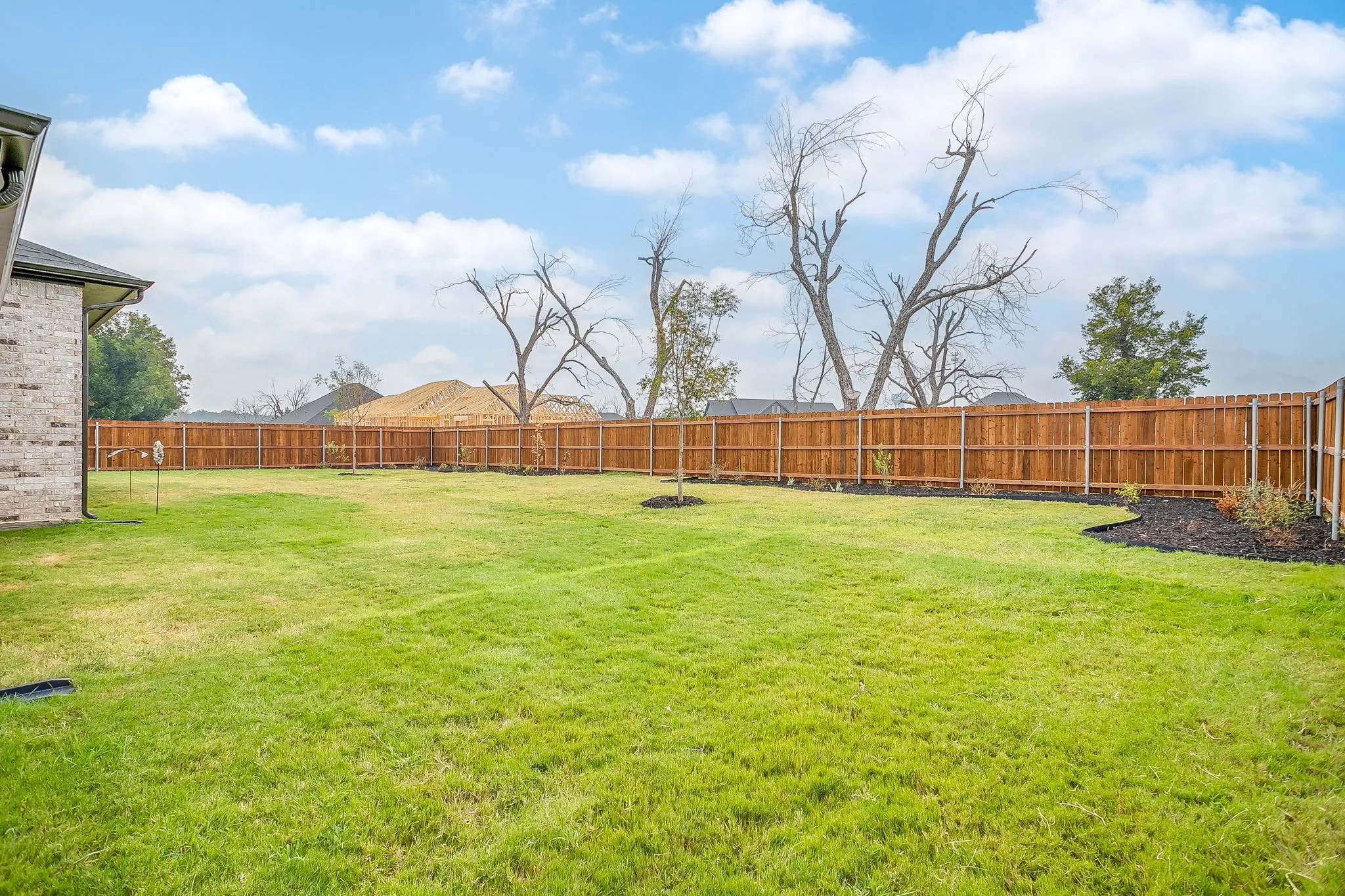 Single Family Residence For Sale in Hood County , 2172 Middlewood Circle, Granbury, Texas 76049, 5 Bedroom, 3 Bathroom, 3 Garage spaces, 2,728 Sqft, built in 2025, mls#21365712, Real Estate Agent in Granbury, Homes For Sale in Hood county, Homes For Sale in Granbury, Realtor in Granbury Texas, Real Estate Brokerage Independent Realty Texas, Luminita Cordes Realtor