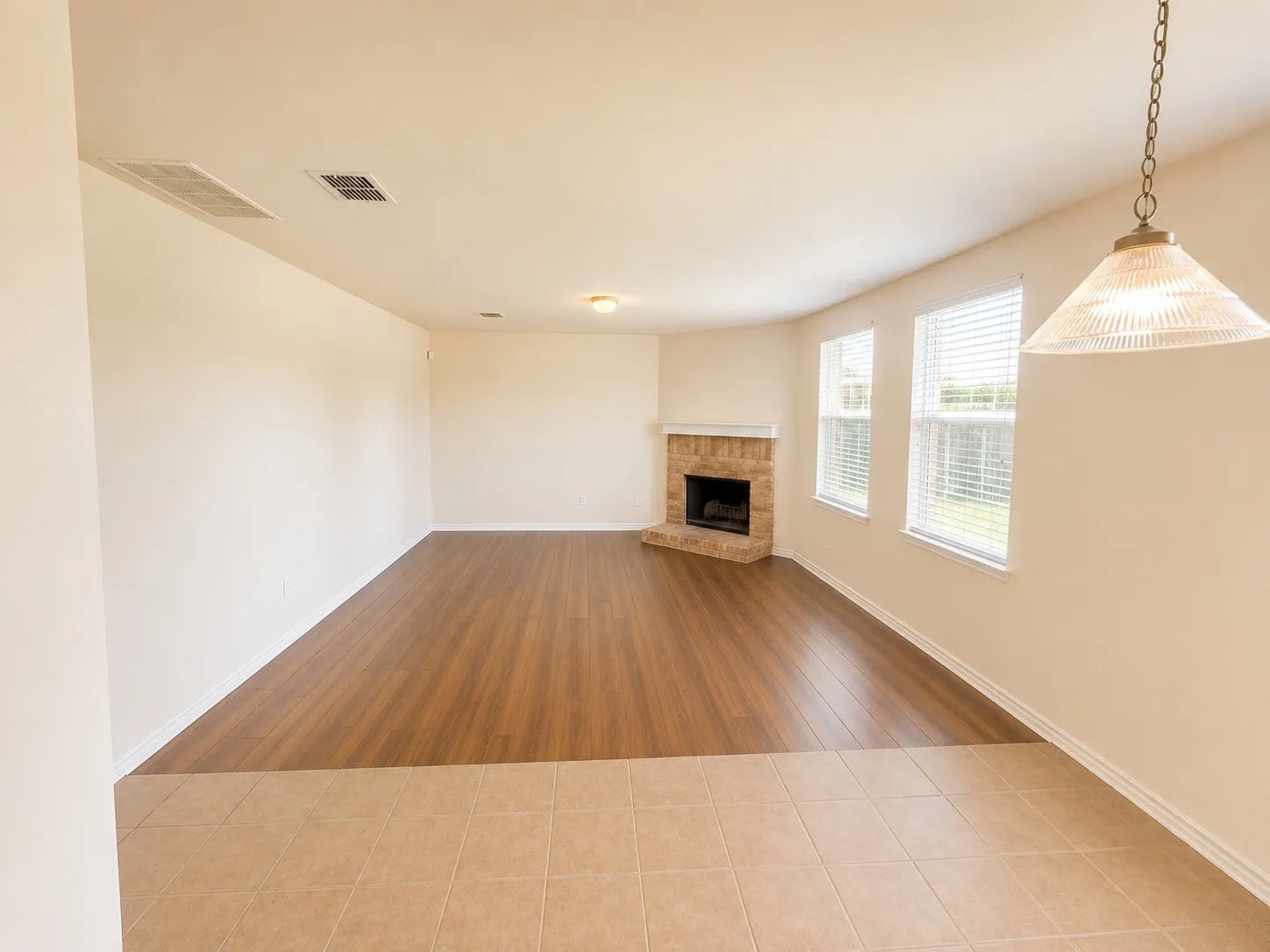Single Family Residence For Sale in Tarrant County , 4029 Thoroughbred Trail, Fort Worth, Texas 76123, 3 Bedroom, 3 Bathroom, 2 Garage spaces, 2,301 Sqft, built in 2007, Price $279,999, mls#21366737, Real Estate Agent in Fort Worth, Homes For Sale in Tarrant county, Homes For Sale in Fort Worth, Realtor in Fort Worth Texas, Real Estate Brokerage Independent Realty Texas, Luminita Cordes Realtor