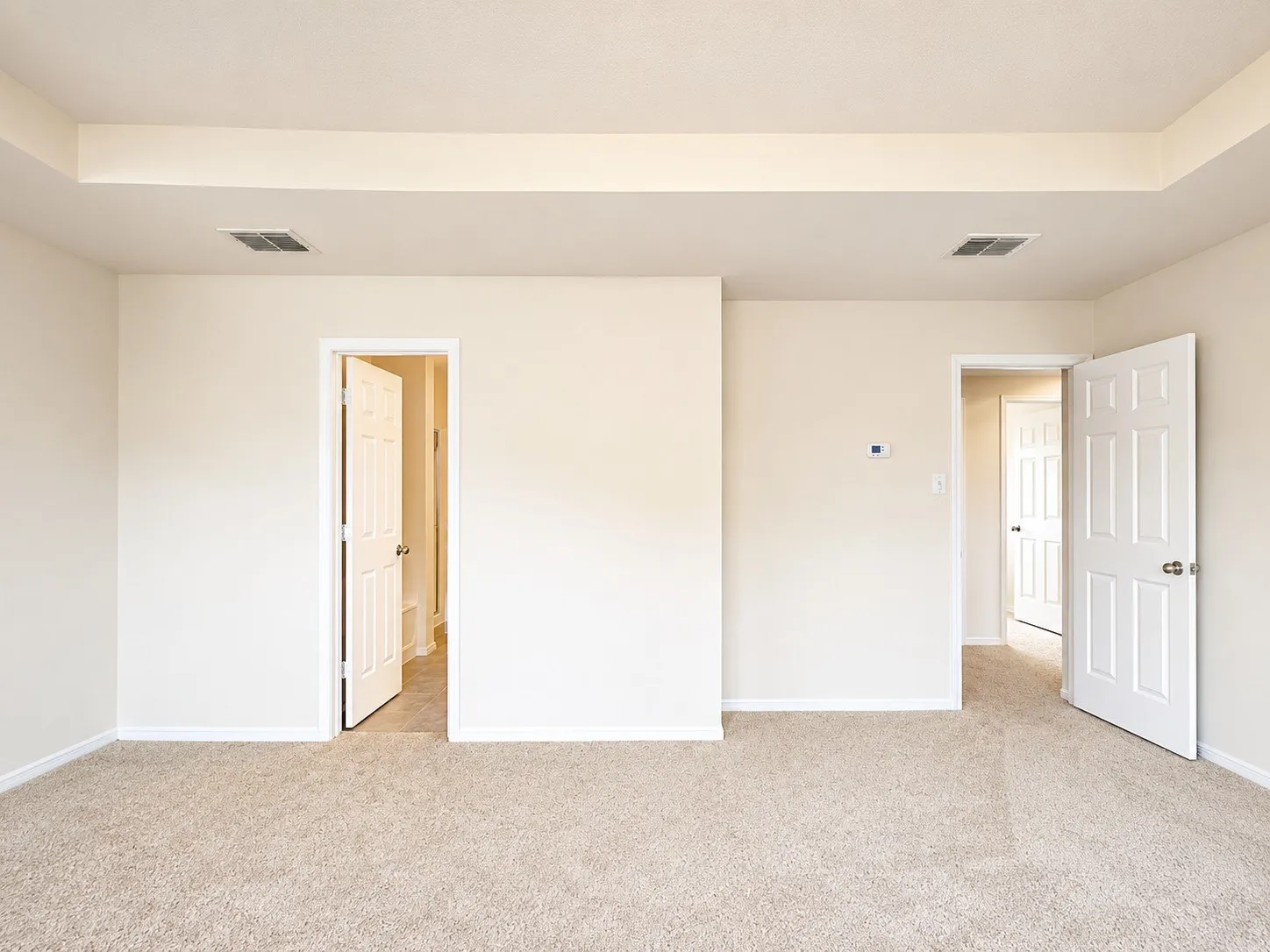 Single Family Residence For Sale in Tarrant County , 4029 Thoroughbred Trail, Fort Worth, Texas 76123, 3 Bedroom, 3 Bathroom, 2 Garage spaces, 2,301 Sqft, built in 2007, Price $279,999, mls#21366737, Real Estate Agent in Fort Worth, Homes For Sale in Tarrant county, Homes For Sale in Fort Worth, Realtor in Fort Worth Texas, Real Estate Brokerage Independent Realty Texas, Luminita Cordes Realtor