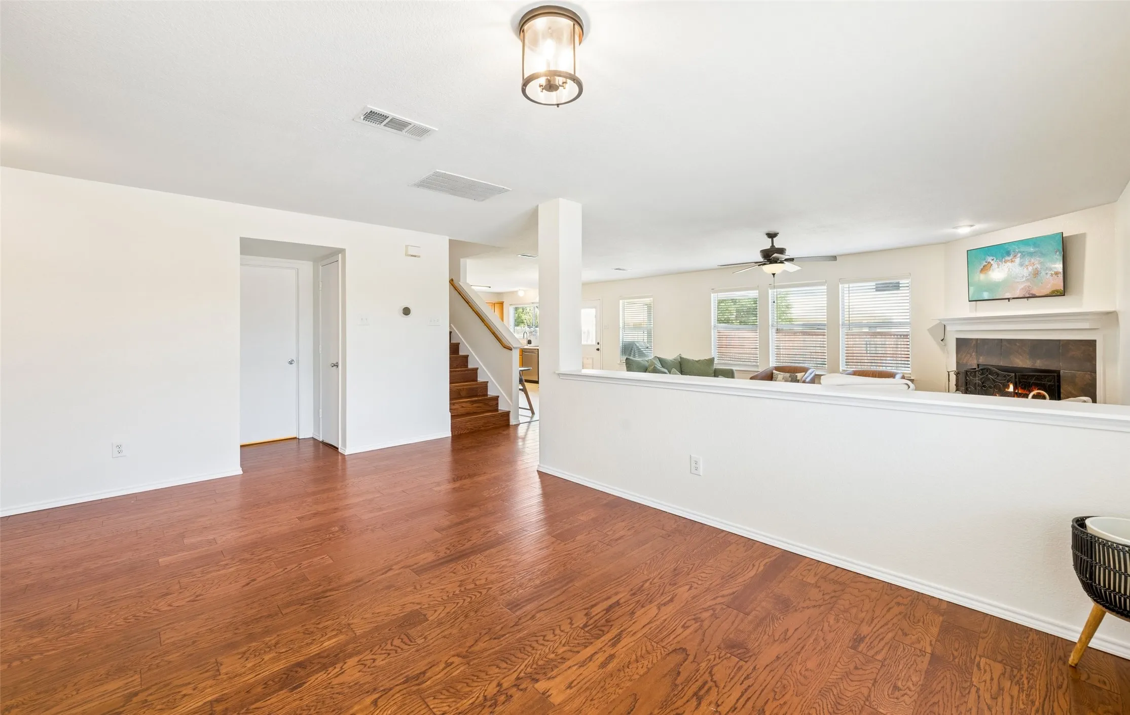 Single Family Residence For Sale in Tarrant County , 3725 Lazy River Ranch Road, Fort Worth, Texas 76262, 4 Bedroom, 3 Bathroom, 2 Garage spaces, 2,773 Sqft, built in 2005, mls#21365374, Real Estate Agent in Fort Worth, Homes For Sale in Tarrant county, Homes For Sale in Fort Worth, Realtor in Fort Worth Texas, Real Estate Brokerage Independent Realty Texas, Luminita Cordes Realtor