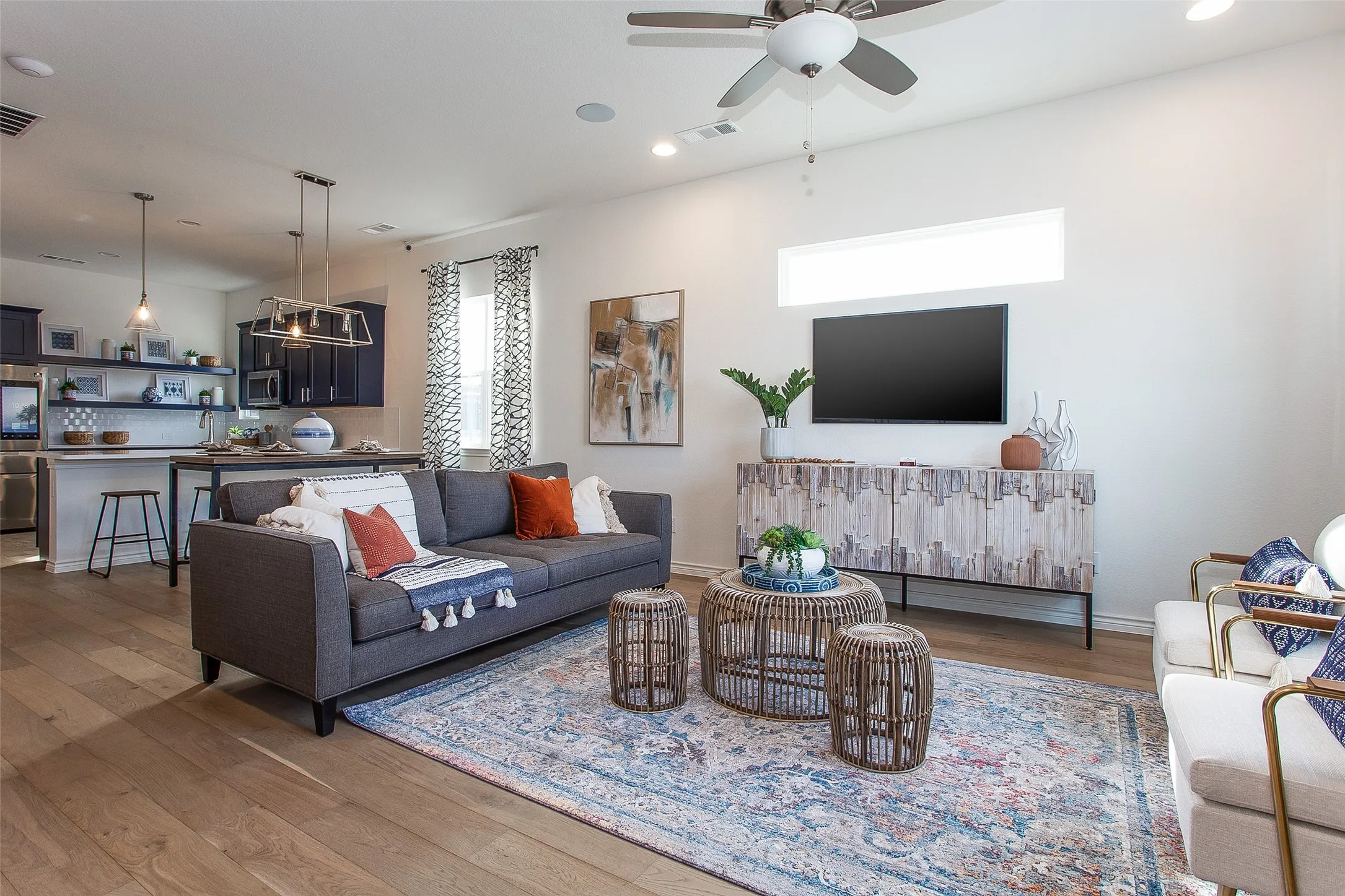 Townhouse For Rent in Tarrant County , 2803 Stanley Avenue, Fort Worth, Texas 76110, 3 Bedroom, 3 Bathroom, 2 Garage spaces, 1,906 Sqft, built in 2021, mls#21366741, Real Estate Agent in Fort Worth, Homes For Rent in Tarrant county, Homes For Rent in Fort Worth, Realtor in Fort Worth Texas, Real Estate Brokerage Independent Realty Texas, Luminita Cordes Realtor