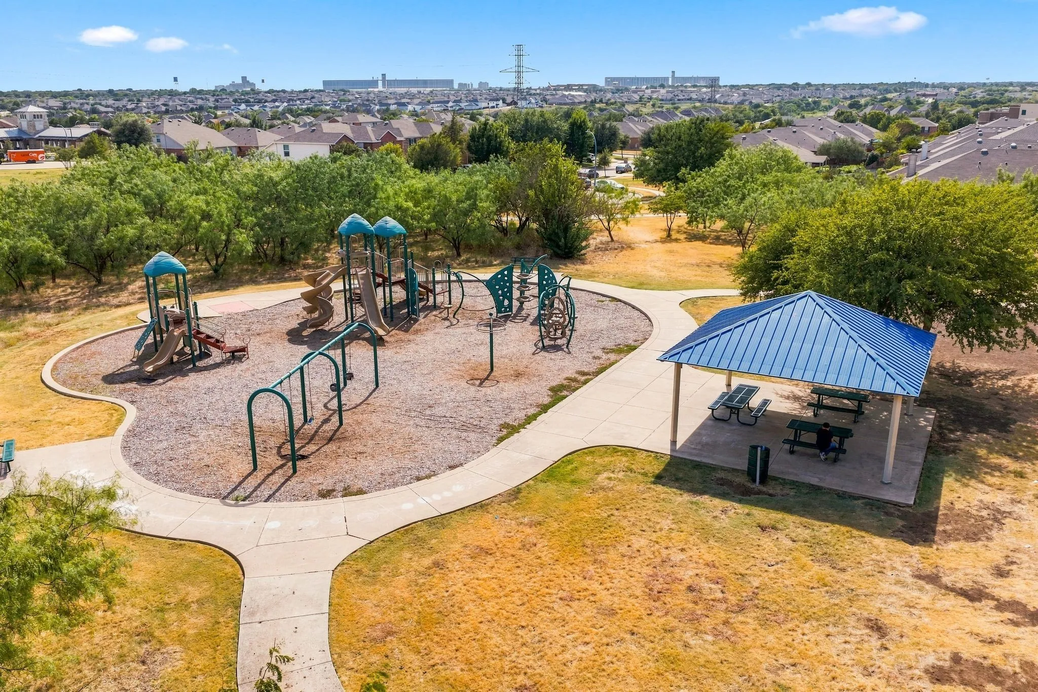 Single Family Residence For Sale in Tarrant County , 2332 Angoni Way, Fort Worth, Texas 76131, 4 Bedroom, 2 Bathroom, 2 Garage spaces, 2,136 Sqft, built in 2012, mls#21366749, Real Estate Agent in Fort Worth, Homes For Sale in Tarrant county, Homes For Sale in Fort Worth, Realtor in Fort Worth Texas, Real Estate Brokerage Independent Realty Texas, Luminita Cordes Realtor
