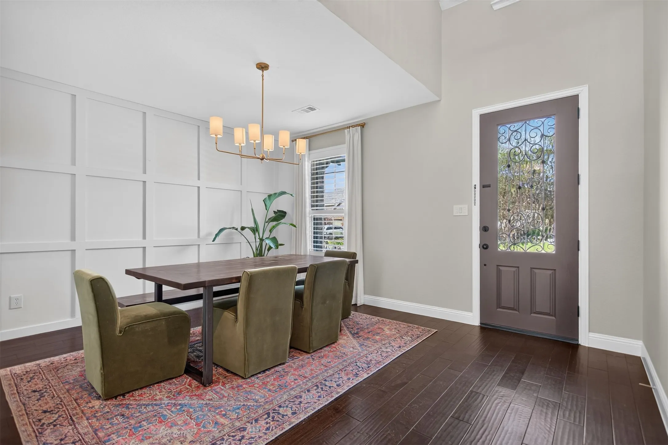 Single Family Residence For Sale in Kaufman County , 1516 Tavistock Road, Forney, Texas 75126, 4 Bedroom, 4 Bathroom, 3 Garage spaces, 3,223 Sqft, built in 2017, mls#21366453, Real Estate Agent in Forney, Homes For Sale in Kaufman county, Homes For Sale in Forney, Realtor in Forney Texas, Real Estate Brokerage Independent Realty Texas, Luminita Cordes Realtor