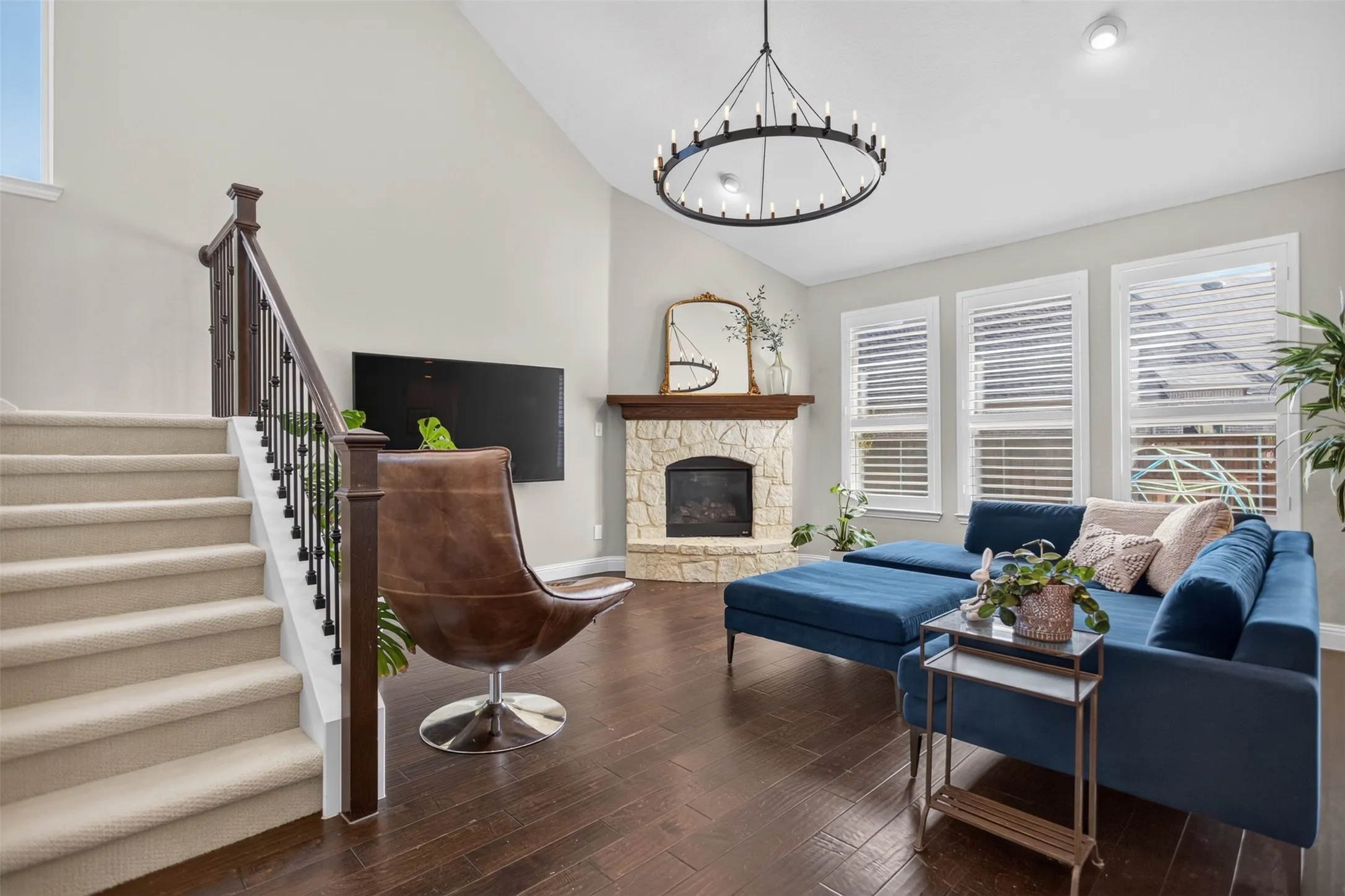 Single Family Residence For Sale in Kaufman County , 1516 Tavistock Road, Forney, Texas 75126, 4 Bedroom, 4 Bathroom, 3 Garage spaces, 3,223 Sqft, built in 2017, mls#21366453, Real Estate Agent in Forney, Homes For Sale in Kaufman county, Homes For Sale in Forney, Realtor in Forney Texas, Real Estate Brokerage Independent Realty Texas, Luminita Cordes Realtor