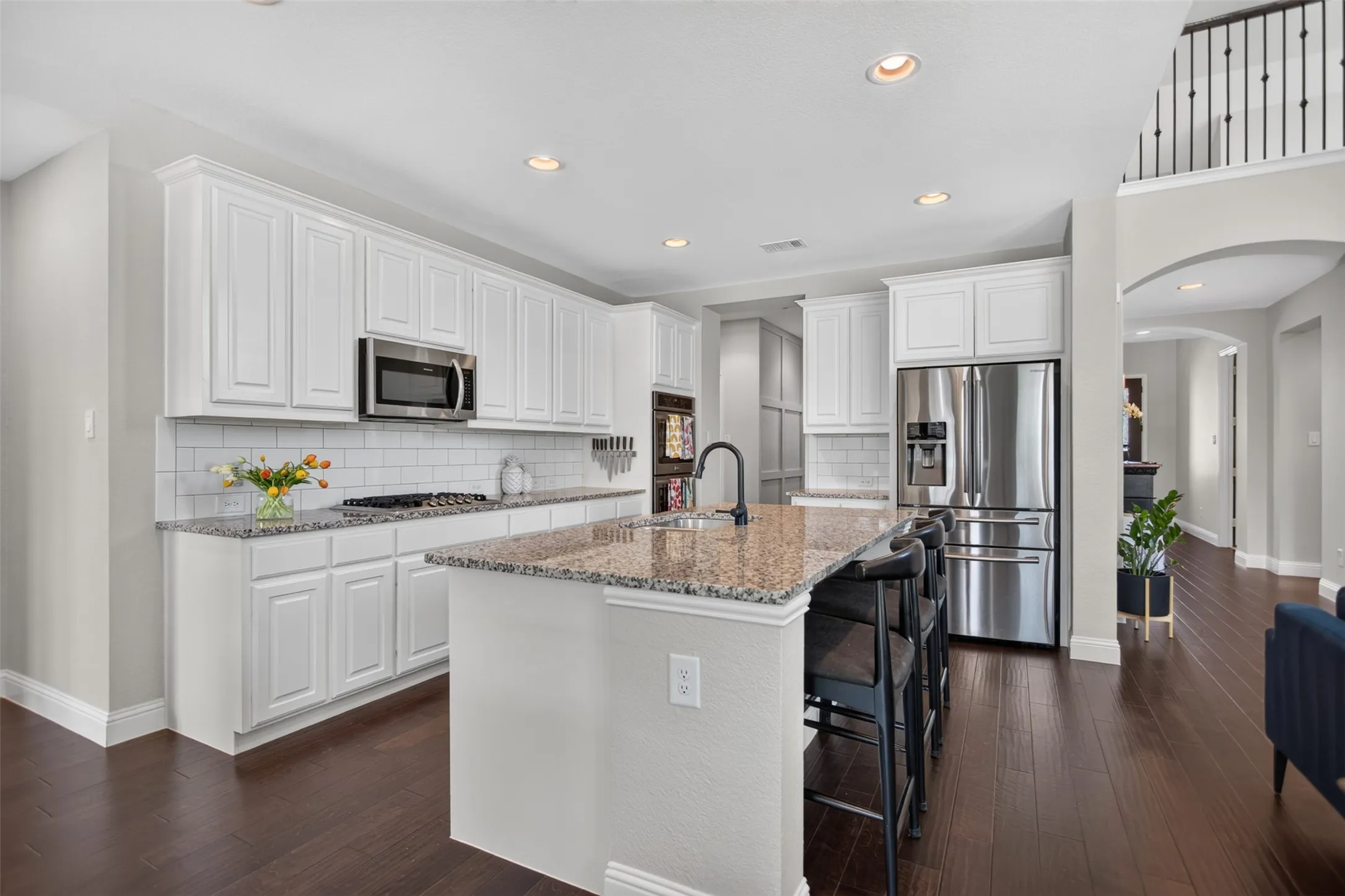 Single Family Residence For Sale in Kaufman County , 1516 Tavistock Road, Forney, Texas 75126, 4 Bedroom, 4 Bathroom, 3 Garage spaces, 3,223 Sqft, built in 2017, mls#21366453, Real Estate Agent in Forney, Homes For Sale in Kaufman county, Homes For Sale in Forney, Realtor in Forney Texas, Real Estate Brokerage Independent Realty Texas, Luminita Cordes Realtor