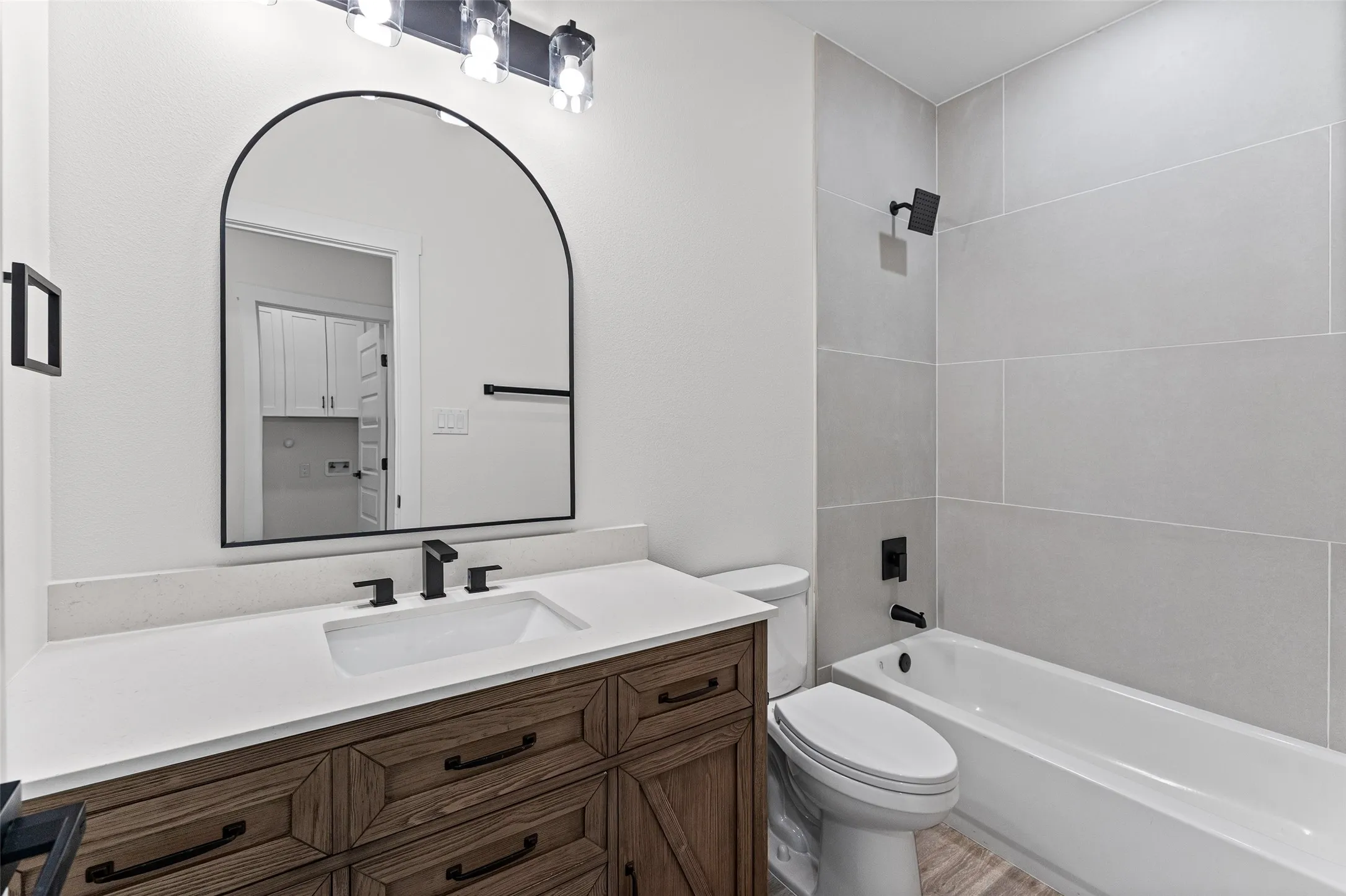 Single Family Residence For Sale in Hood County , 2712 Steepleridge Circle, Granbury, Texas 76048, 3 Bedroom, 2 Bathroom, 2 Garage spaces, 1,723 Sqft, built in 2026, mls#21366754, Real Estate Agent in Granbury, Homes For Sale in Hood county, Homes For Sale in Granbury, Realtor in Granbury Texas, Real Estate Brokerage Independent Realty Texas, Luminita Cordes Realtor