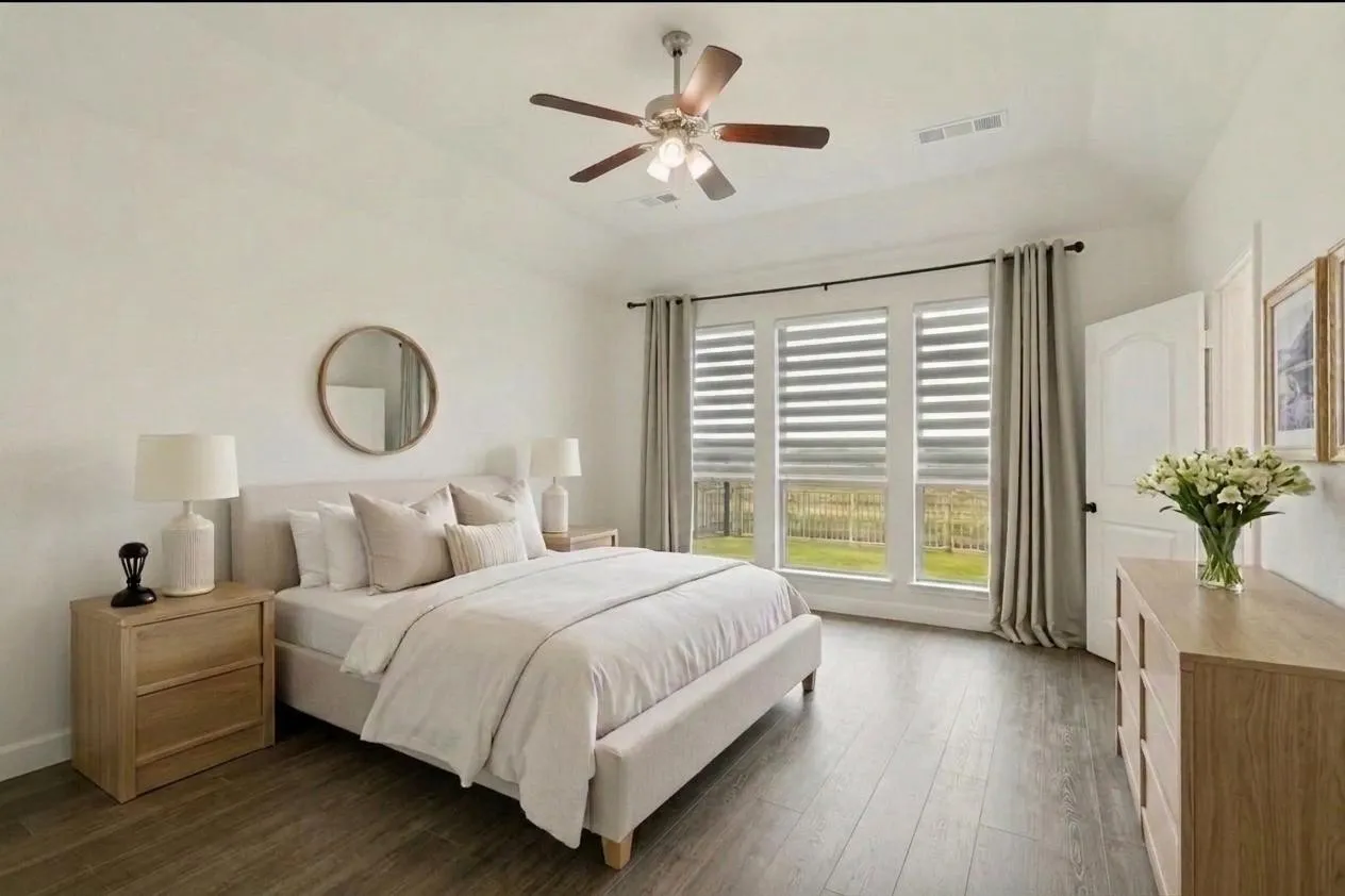 Single Family Residence For Sale in Denton County , 4528 Oriel Lane, Carrollton, Texas 75010, 3 Bedroom, 3 Bathroom, 2 Garage spaces, 2,611 Sqft, built in 2018, mls#21366744, Real Estate Agent in Carrollton, Homes For Sale in Denton county, Homes For Sale in Carrollton, Realtor in Carrollton Texas, Real Estate Brokerage Independent Realty Texas, Luminita Cordes Realtor