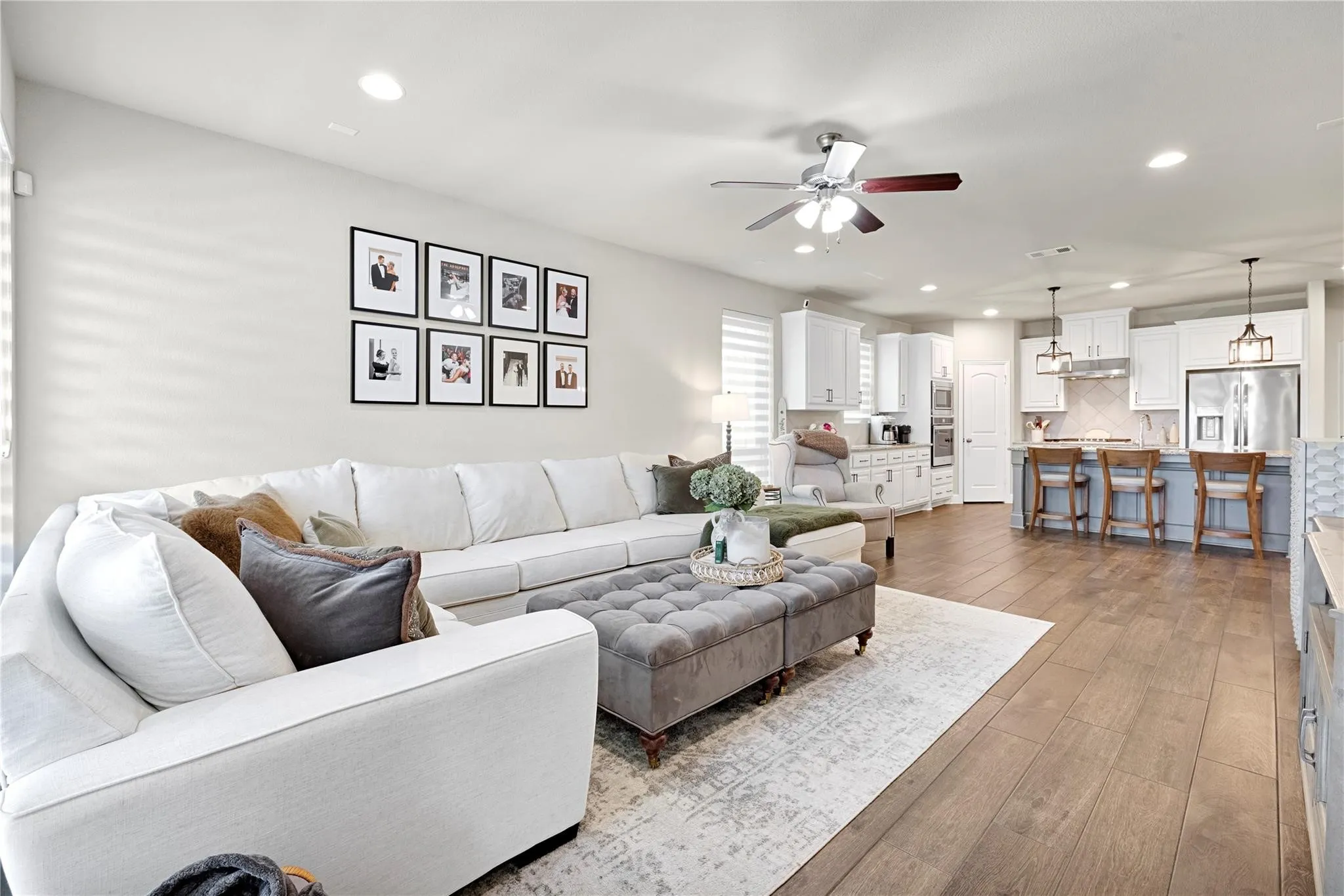 Single Family Residence For Sale in Denton County , 4528 Oriel Lane, Carrollton, Texas 75010, 3 Bedroom, 3 Bathroom, 2 Garage spaces, 2,611 Sqft, built in 2018, mls#21366744, Real Estate Agent in Carrollton, Homes For Sale in Denton county, Homes For Sale in Carrollton, Realtor in Carrollton Texas, Real Estate Brokerage Independent Realty Texas, Luminita Cordes Realtor