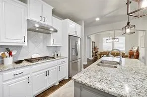 Single Family Residence For Sale in Denton County , 4528 Oriel Lane, Carrollton, Texas 75010, 3 Bedroom, 3 Bathroom, 2 Garage spaces, 2,611 Sqft, built in 2018, mls#21366744, Real Estate Agent in Carrollton, Homes For Sale in Denton county, Homes For Sale in Carrollton, Realtor in Carrollton Texas, Real Estate Brokerage Independent Realty Texas, Luminita Cordes Realtor