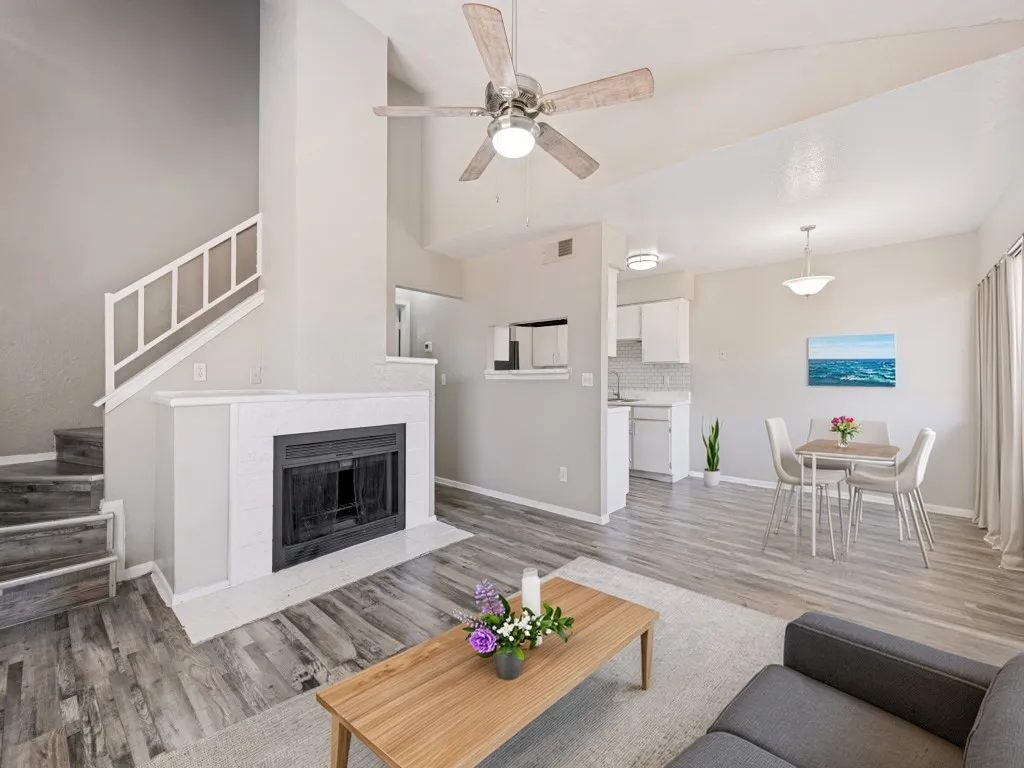 Condominium For Sale in Tarrant County , 1122 Millview Drive 702, Arlington, Texas 76012, 3 Bedroom, 2 Bathroom, Garage spaces, 1,199 Sqft, built in 1984, Price $145,000, mls#21366766, Real Estate Agent in Arlington, Homes For Sale in Tarrant county, Homes For Sale in Arlington, Realtor in Arlington Texas, Real Estate Brokerage Independent Realty Texas, Luminita Cordes Realtor