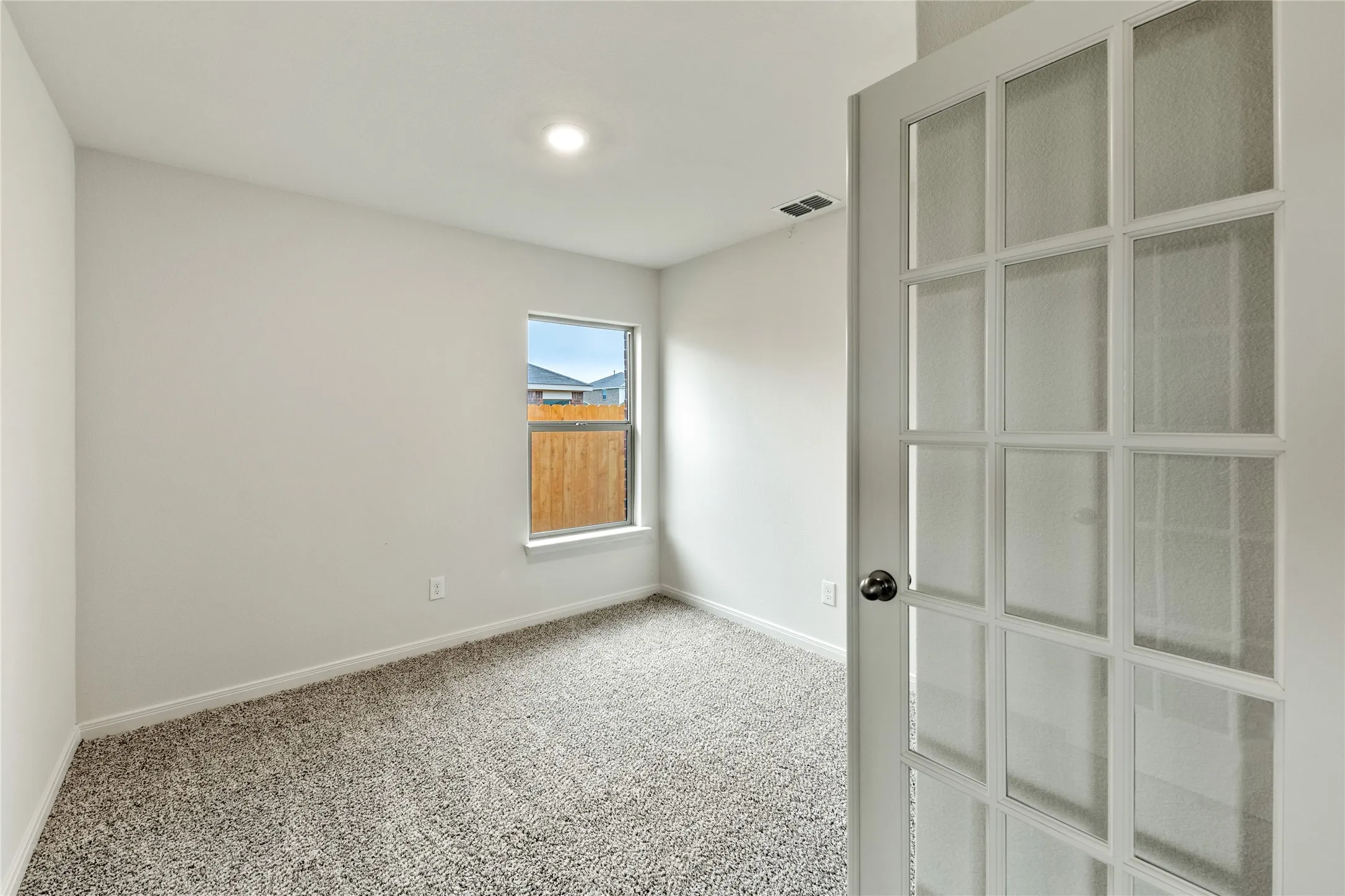 Single Family Residence For Rent in Kaufman County , 3006 Winscott Lane, Forney, Texas 75126, 3 Bedroom, 2 Bathroom, 2 Garage spaces, 1,681 Sqft, built in 2021, Price $2,350, mls#21366772, Real Estate Agent in Forney, Homes For Rent in Kaufman county, Homes For Rent in Forney, Realtor in Forney Texas, Real Estate Brokerage Independent Realty Texas, Luminita Cordes Realtor