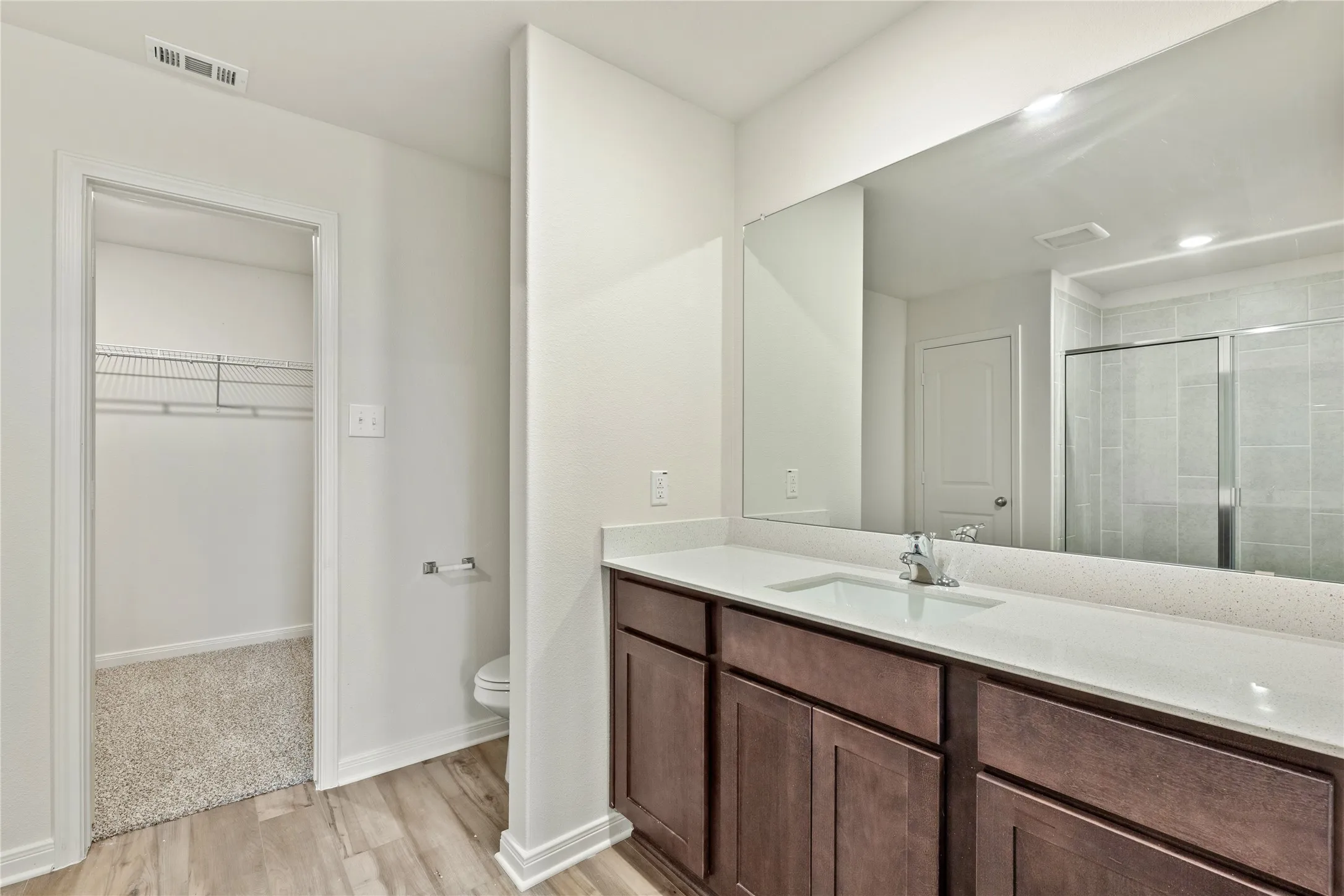 Single Family Residence For Rent in Kaufman County , 3006 Winscott Lane, Forney, Texas 75126, 3 Bedroom, 2 Bathroom, 2 Garage spaces, 1,681 Sqft, built in 2021, Price $2,350, mls#21366772, Real Estate Agent in Forney, Homes For Rent in Kaufman county, Homes For Rent in Forney, Realtor in Forney Texas, Real Estate Brokerage Independent Realty Texas, Luminita Cordes Realtor